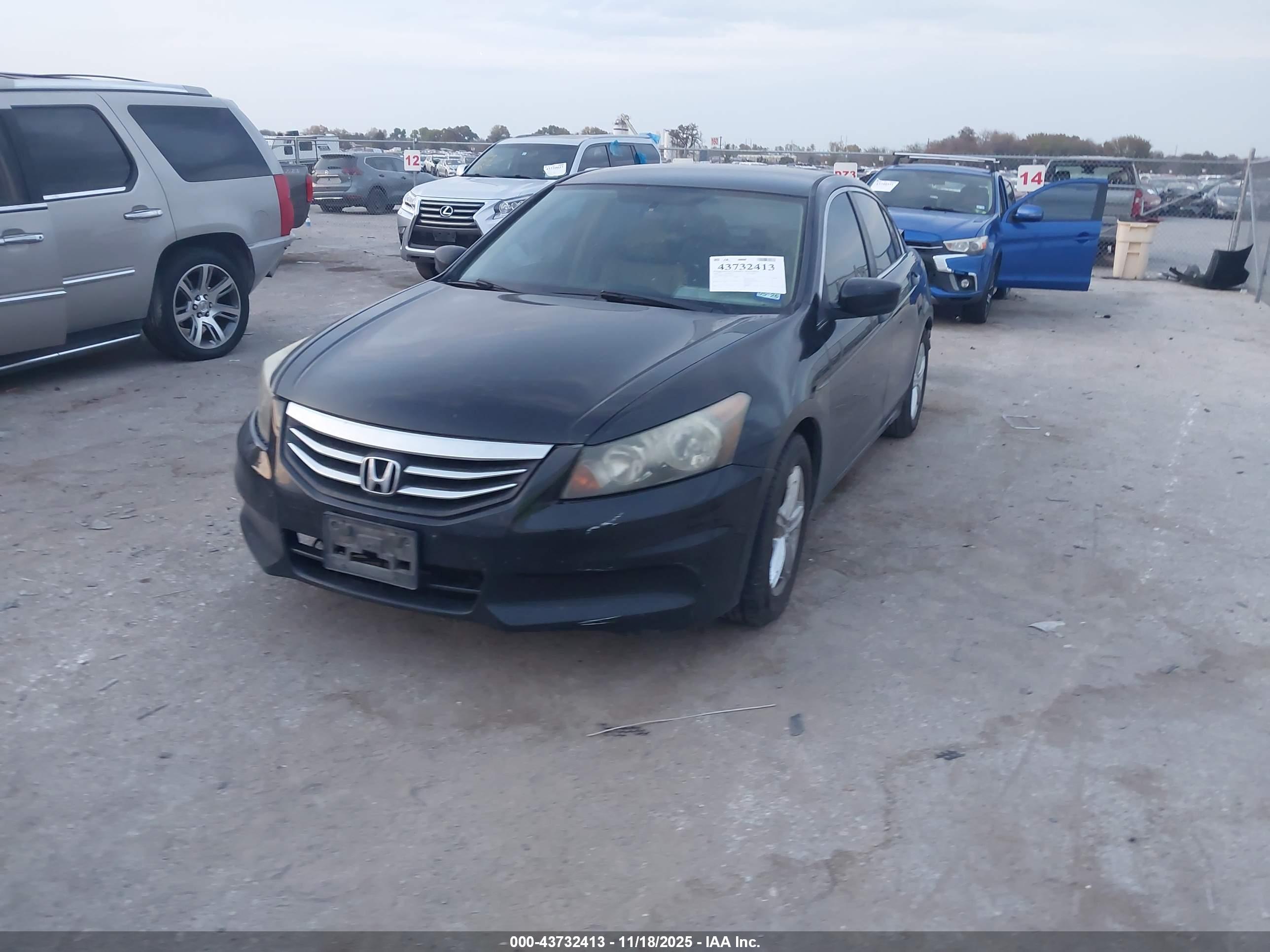 HONDA ACCORD image 2