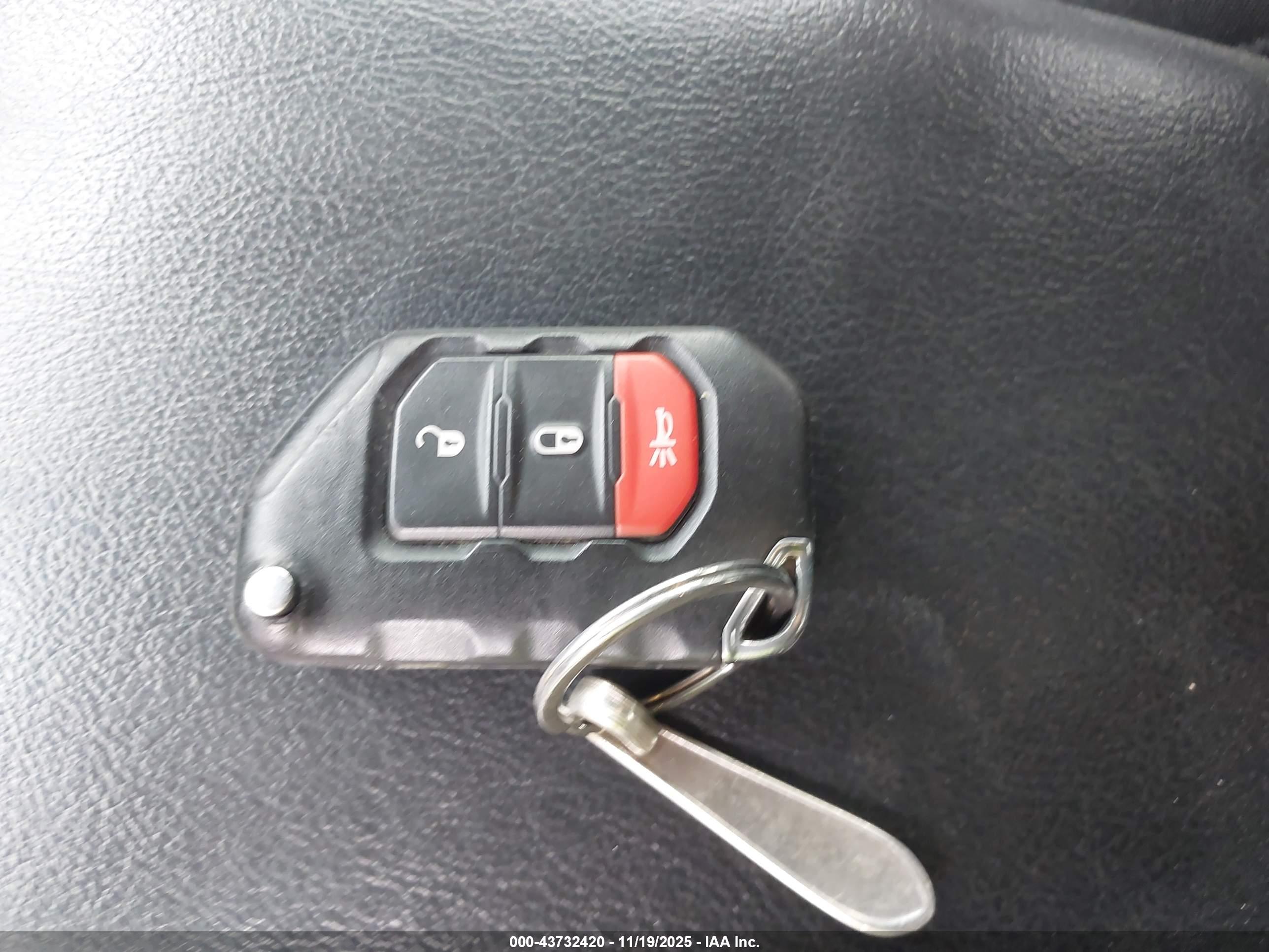 JEEP WRANGLER image 11