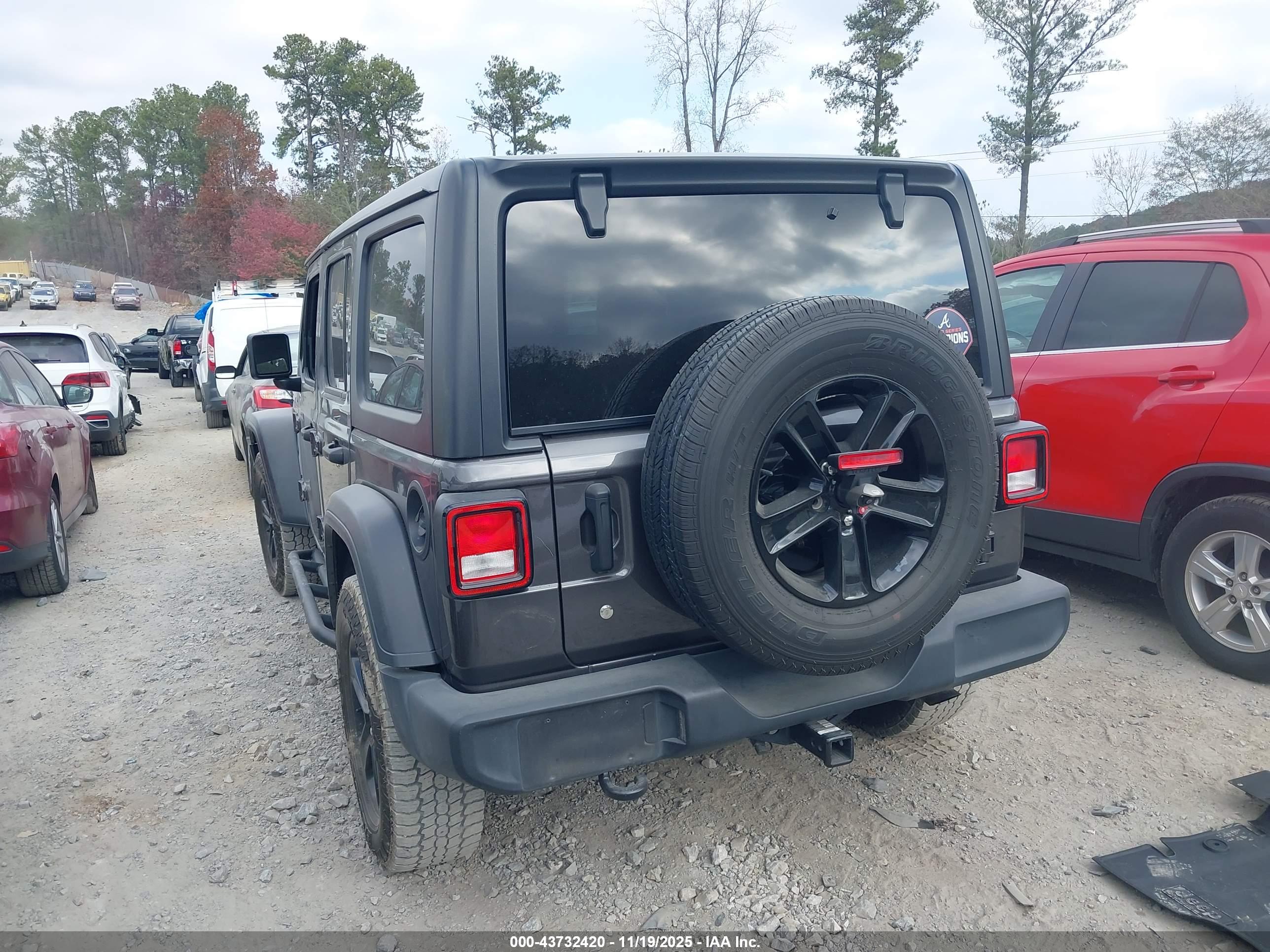 JEEP WRANGLER image 3