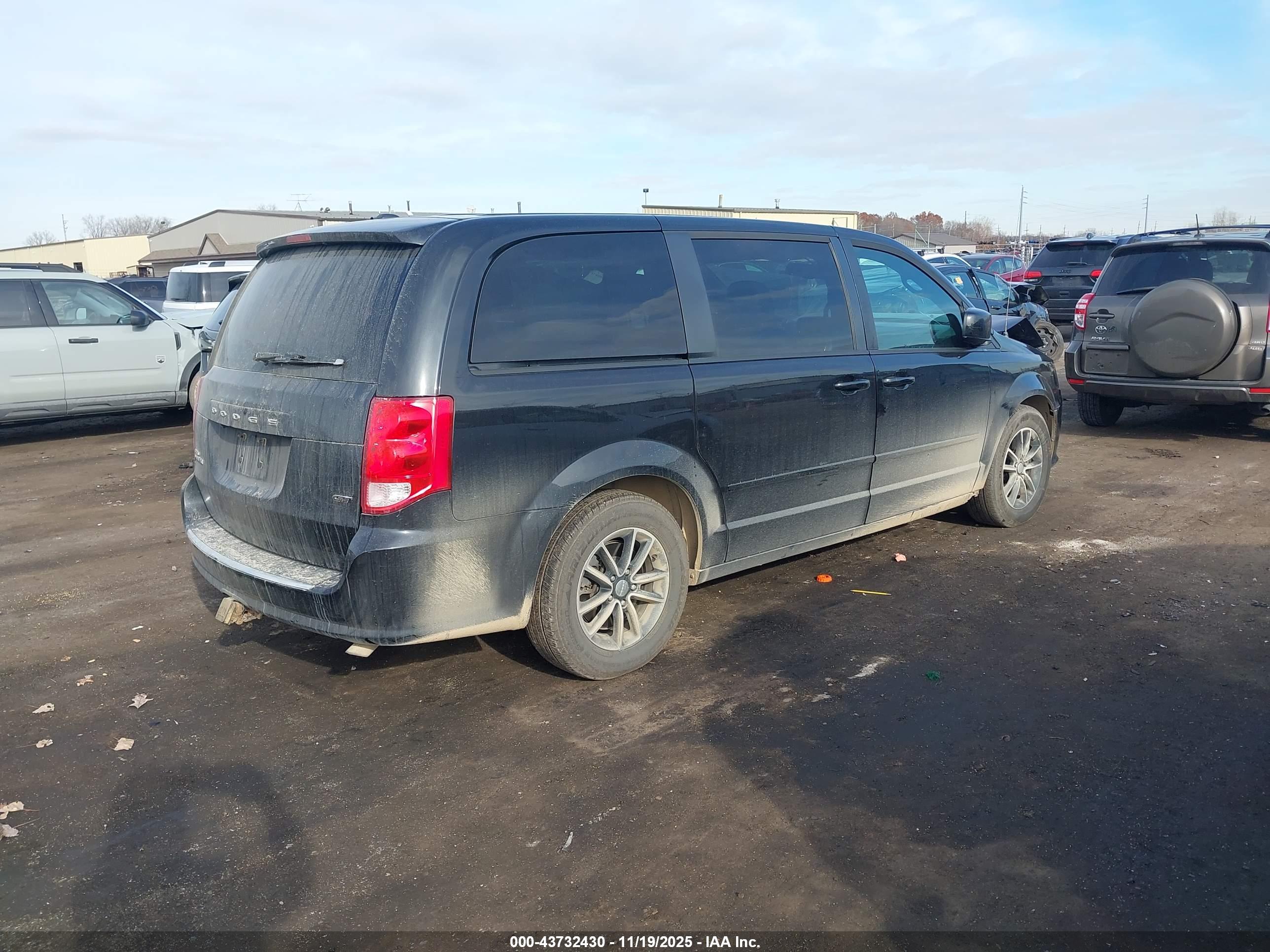 DODGE GRAND image 4