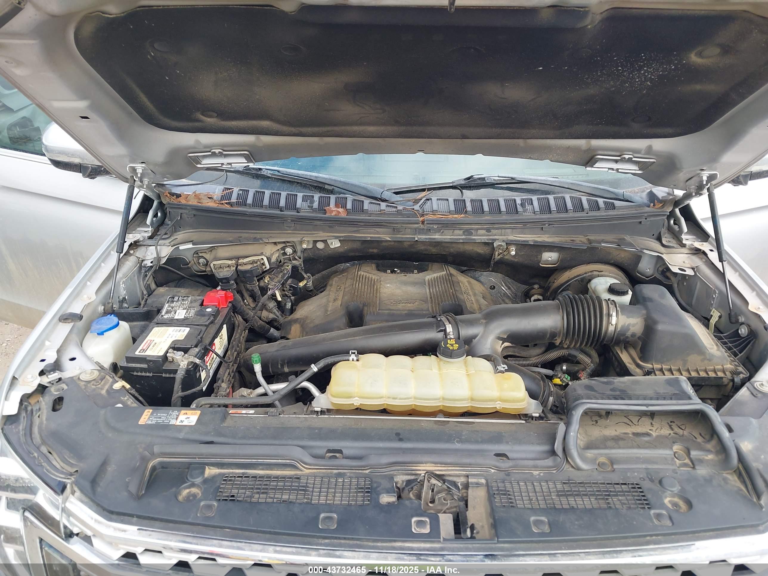 FORD EXPEDITION image 10