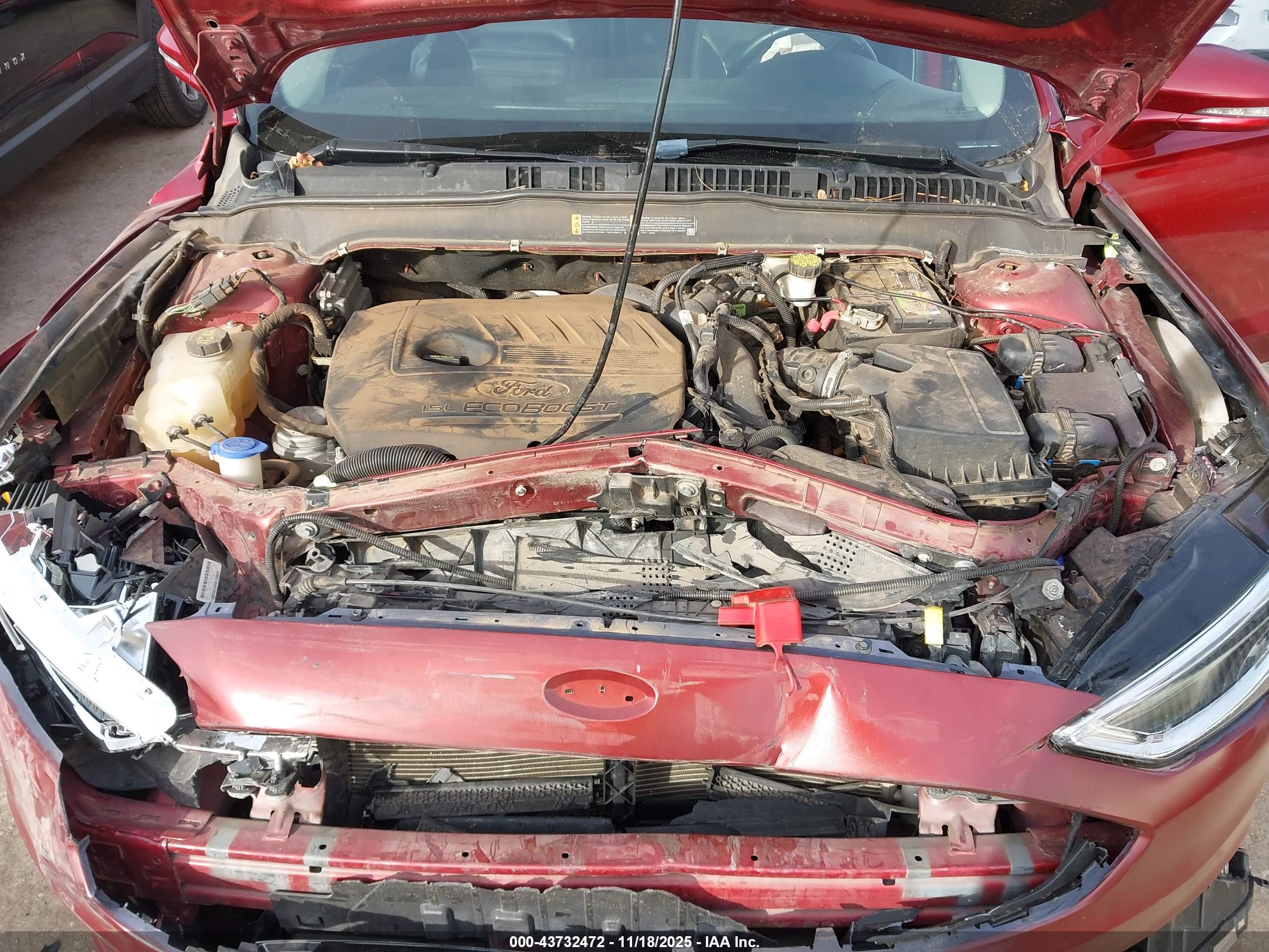 FORD FUSION image 10