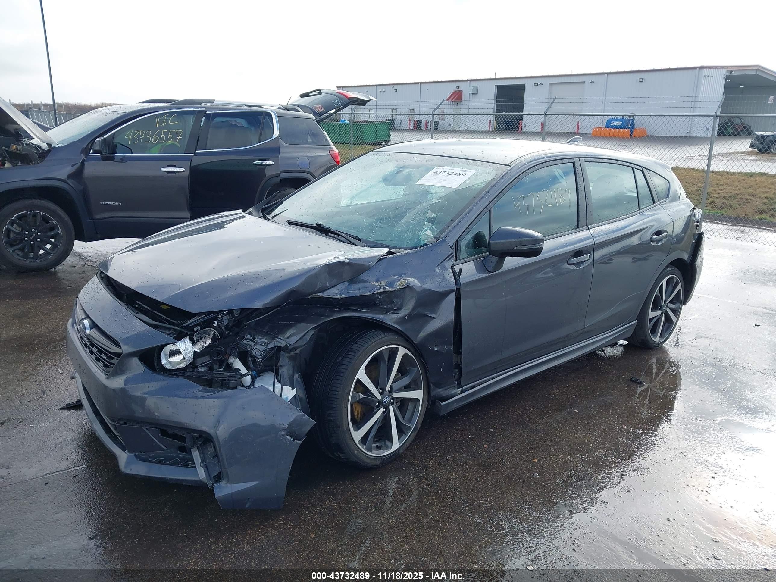 SUBARU IMPREZA image 2