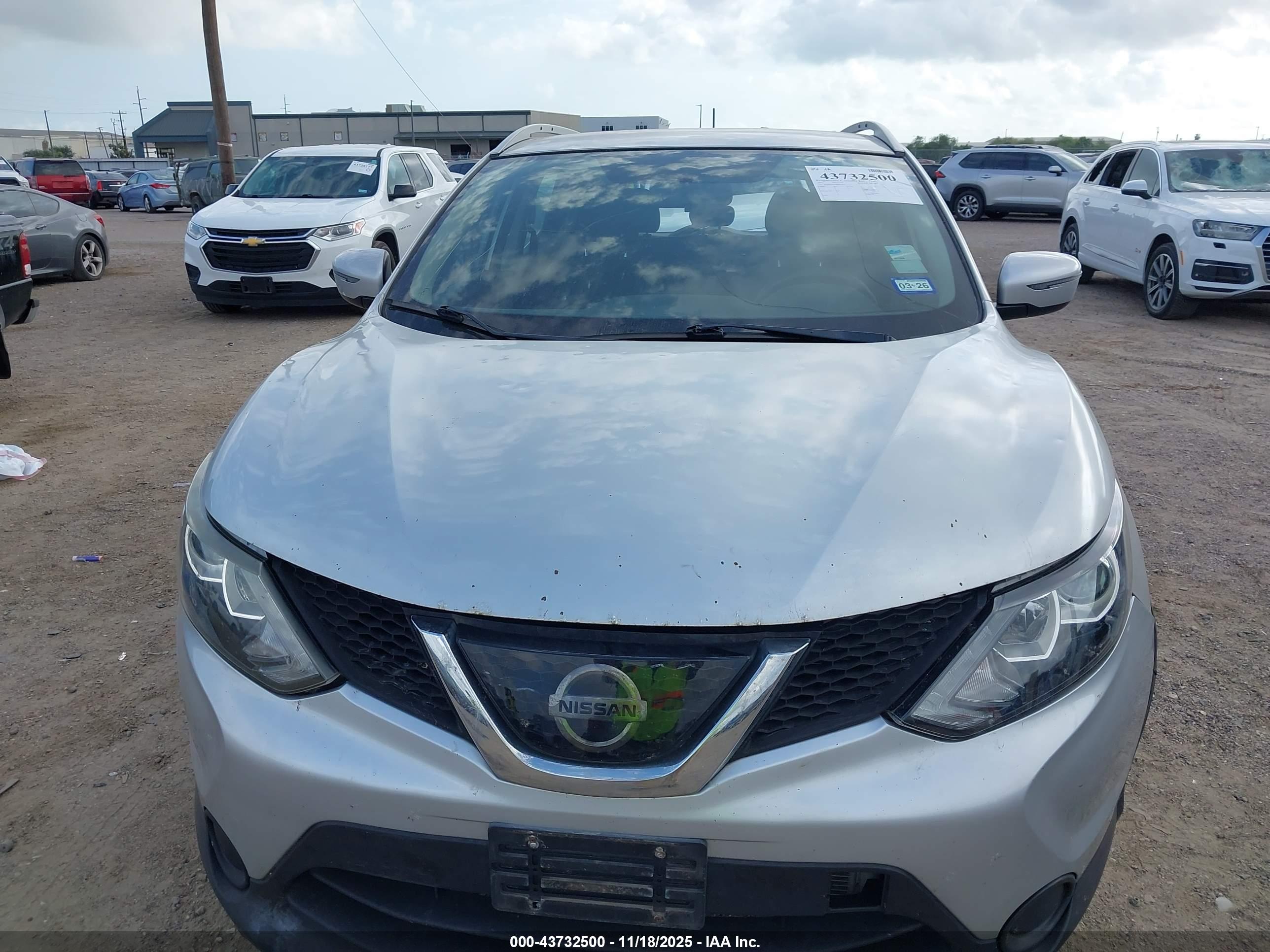 NISSAN ROGUE image 6