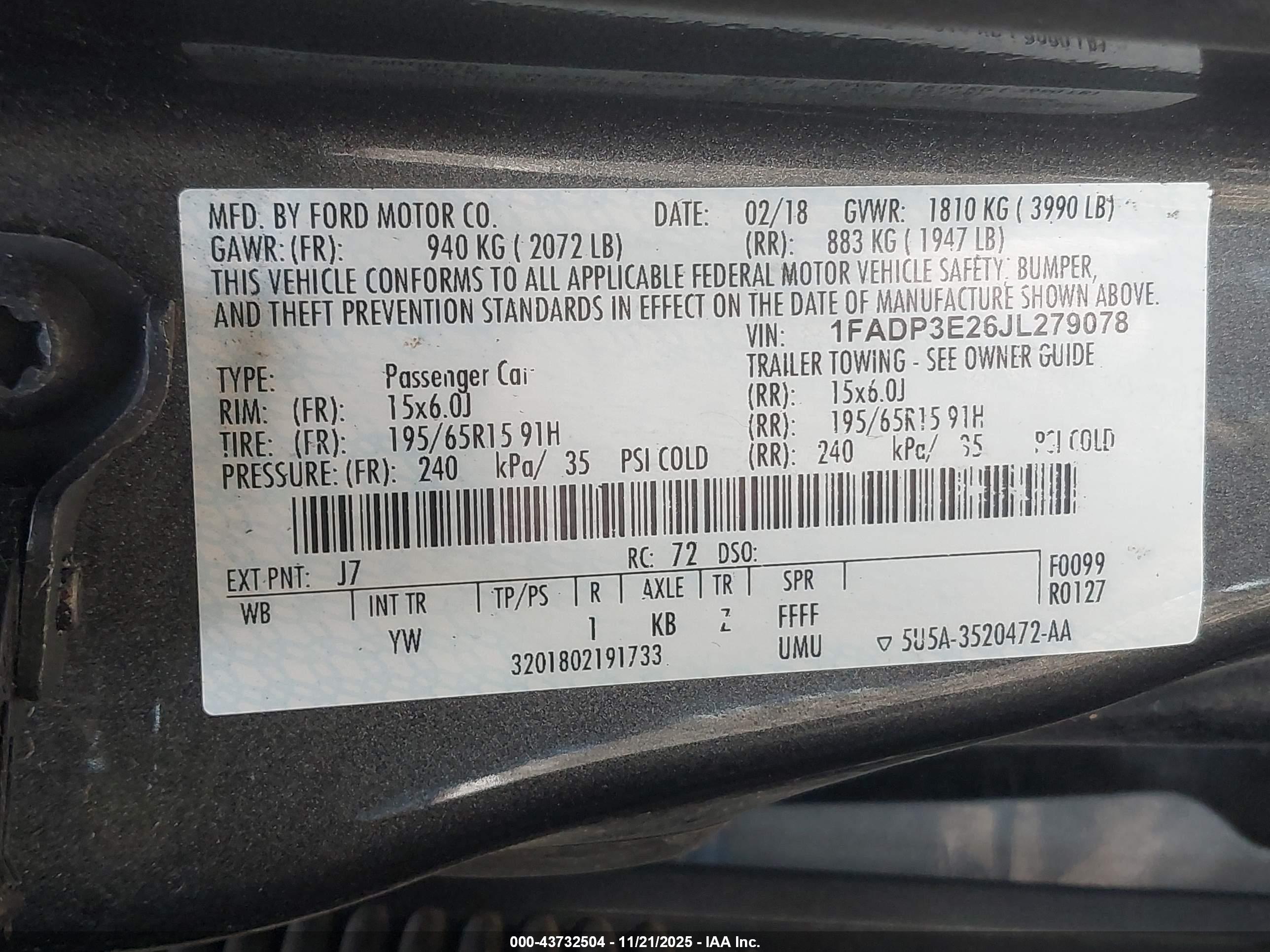 FORD FOCUS image 9