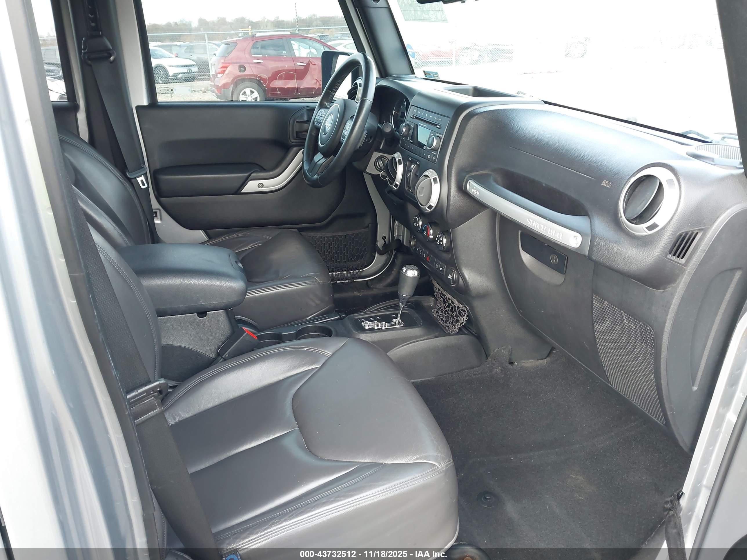 JEEP WRANGLER image 5