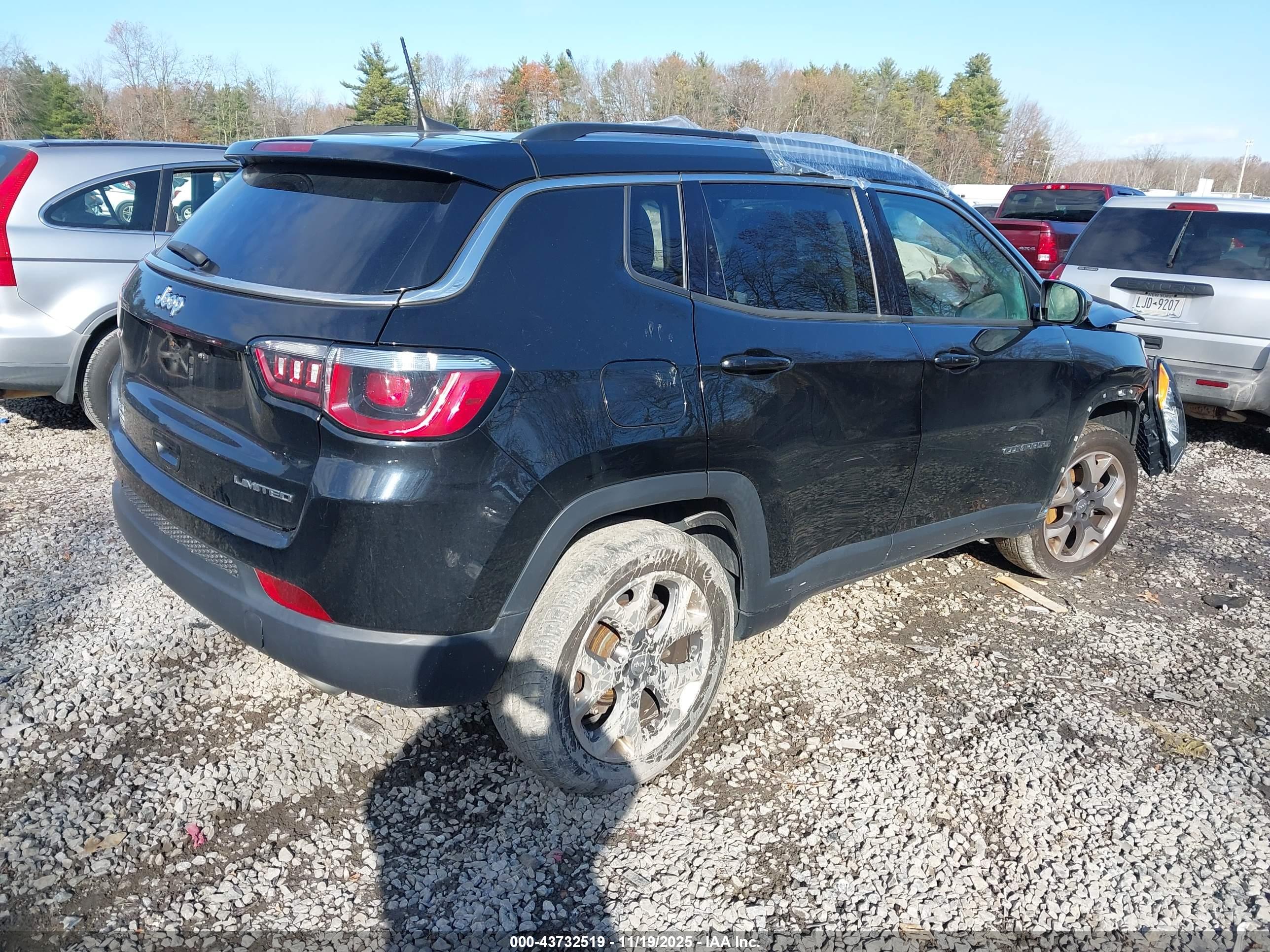 JEEP COMPASS image 4