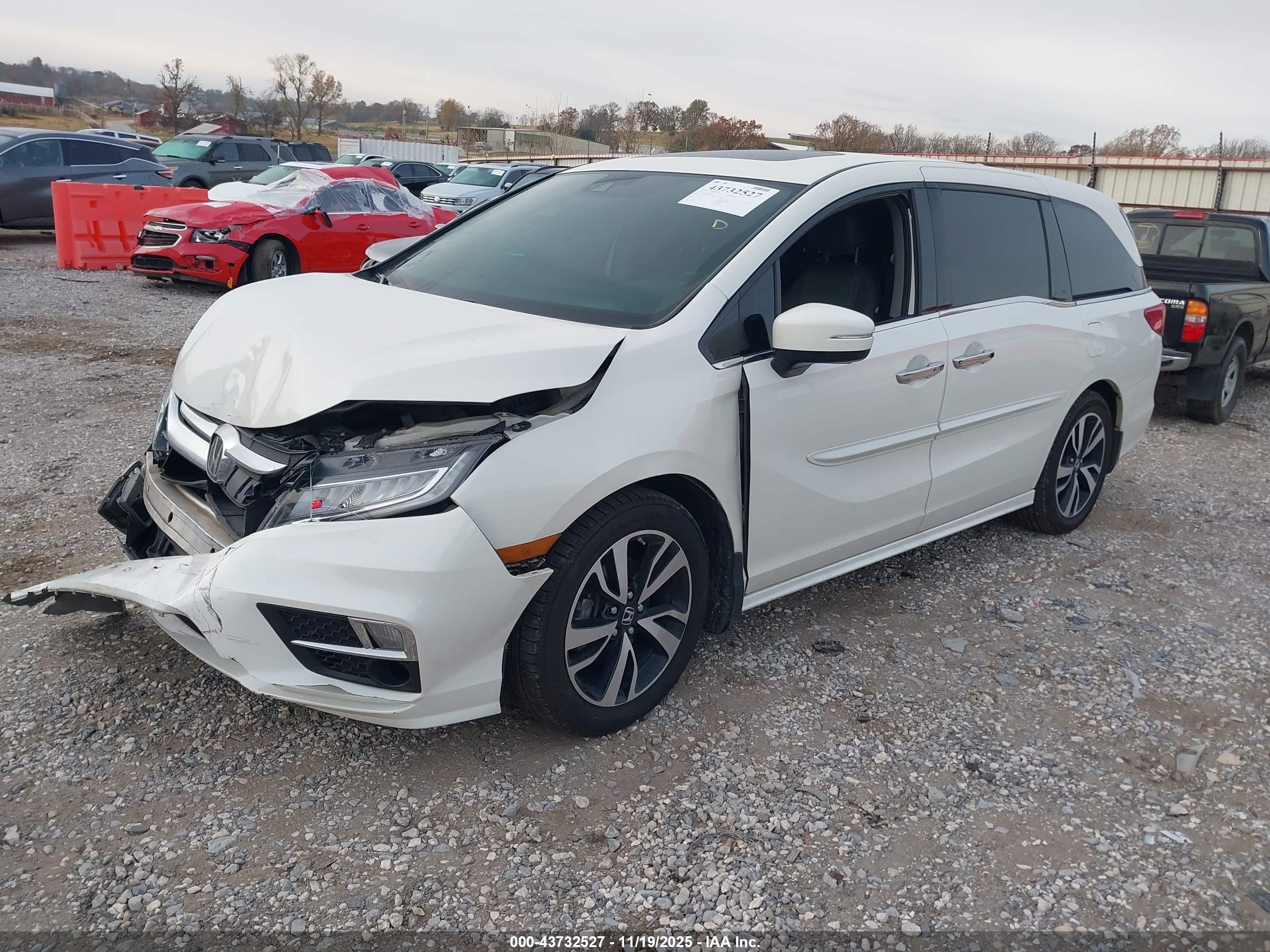 HONDA ODYSSEY image 2