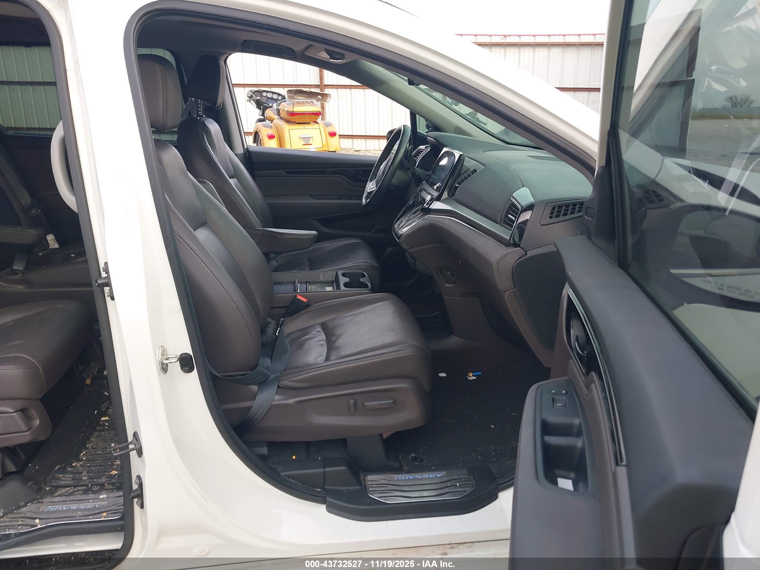 HONDA ODYSSEY image 5