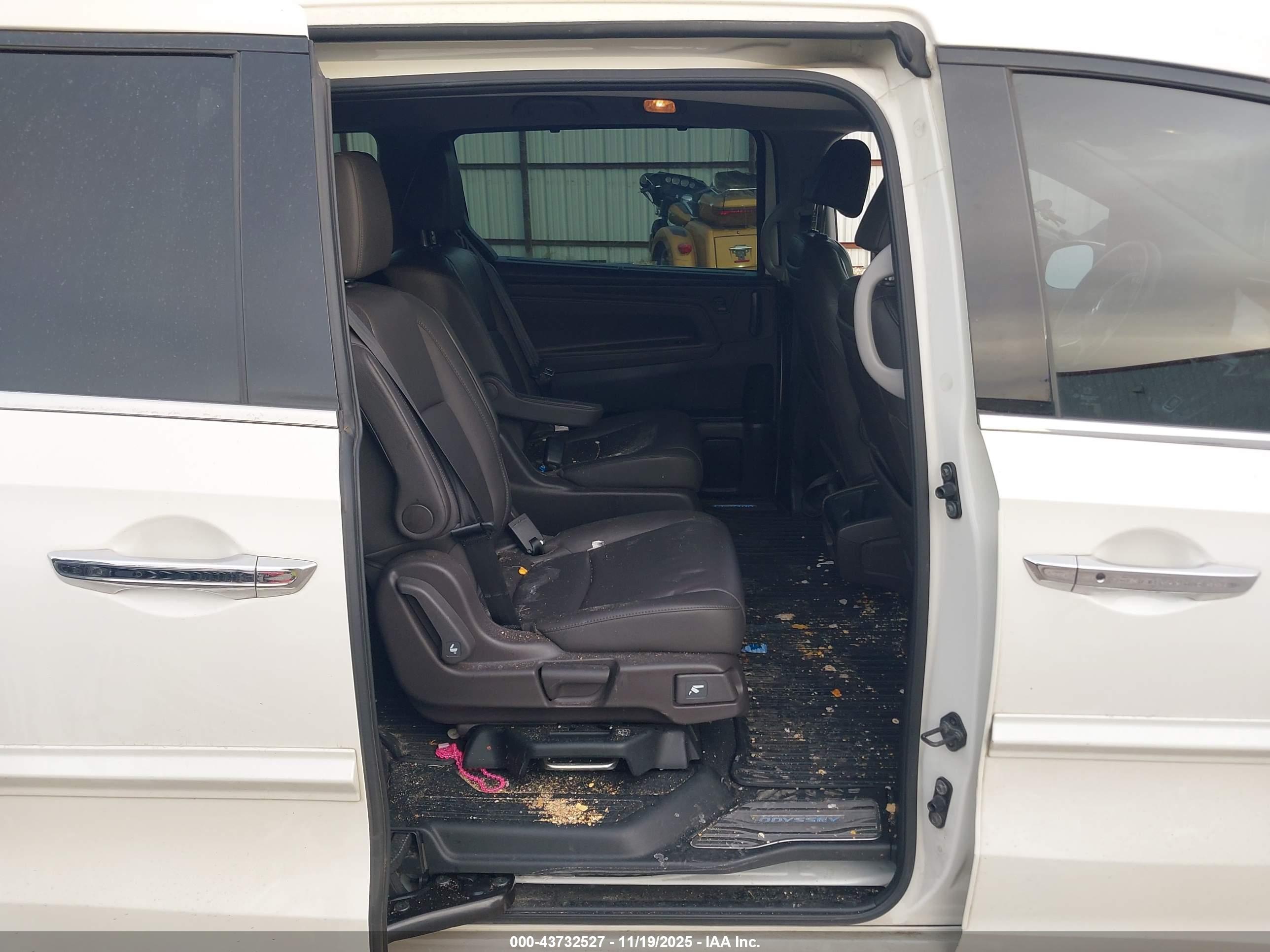 HONDA ODYSSEY image 8
