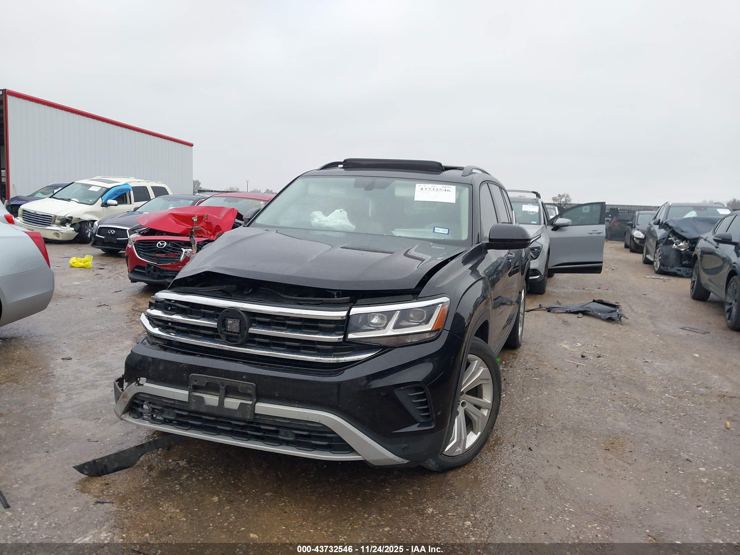 VOLKSWAGEN ATLAS image 2