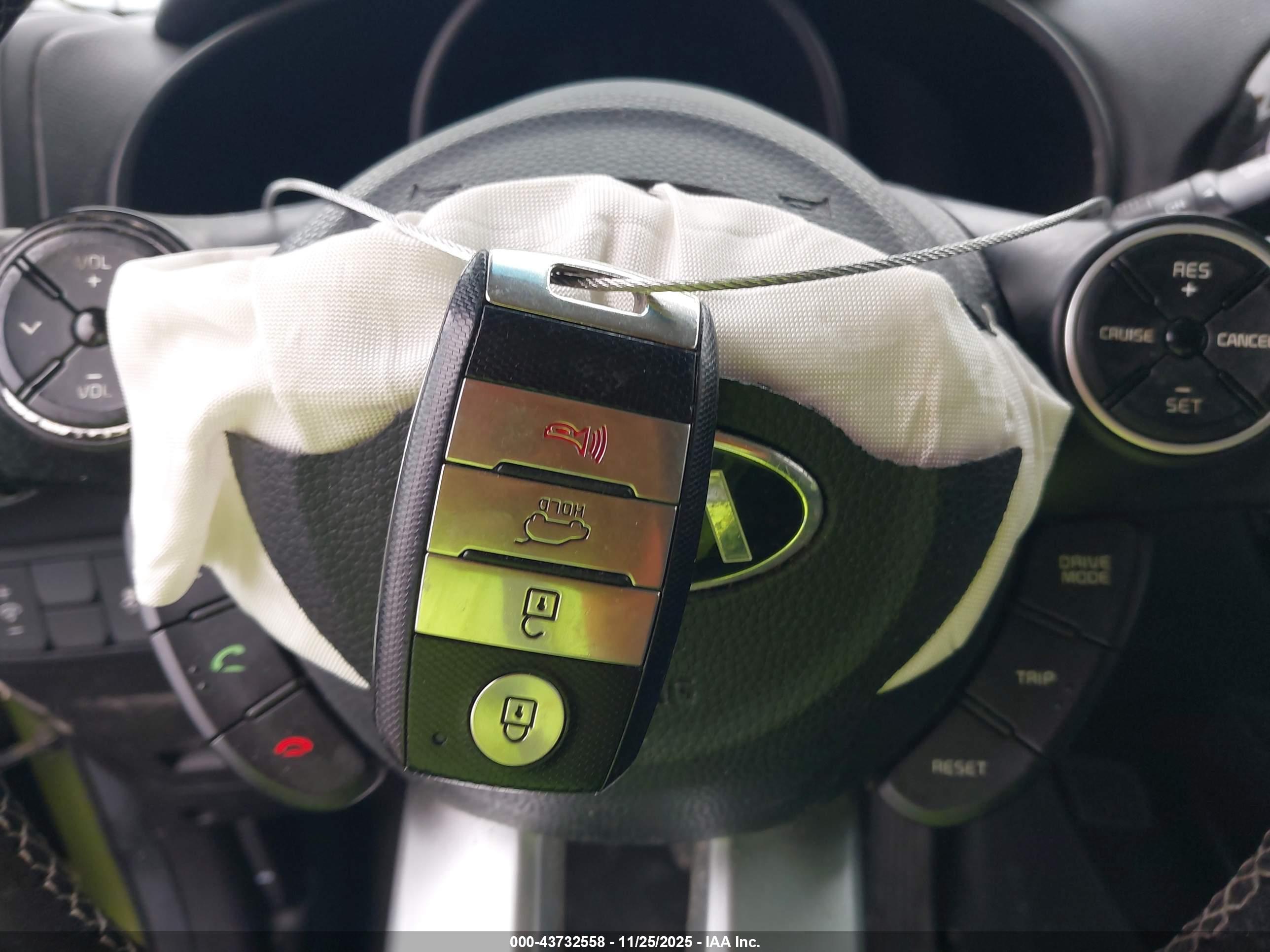 KIA SOUL image 11
