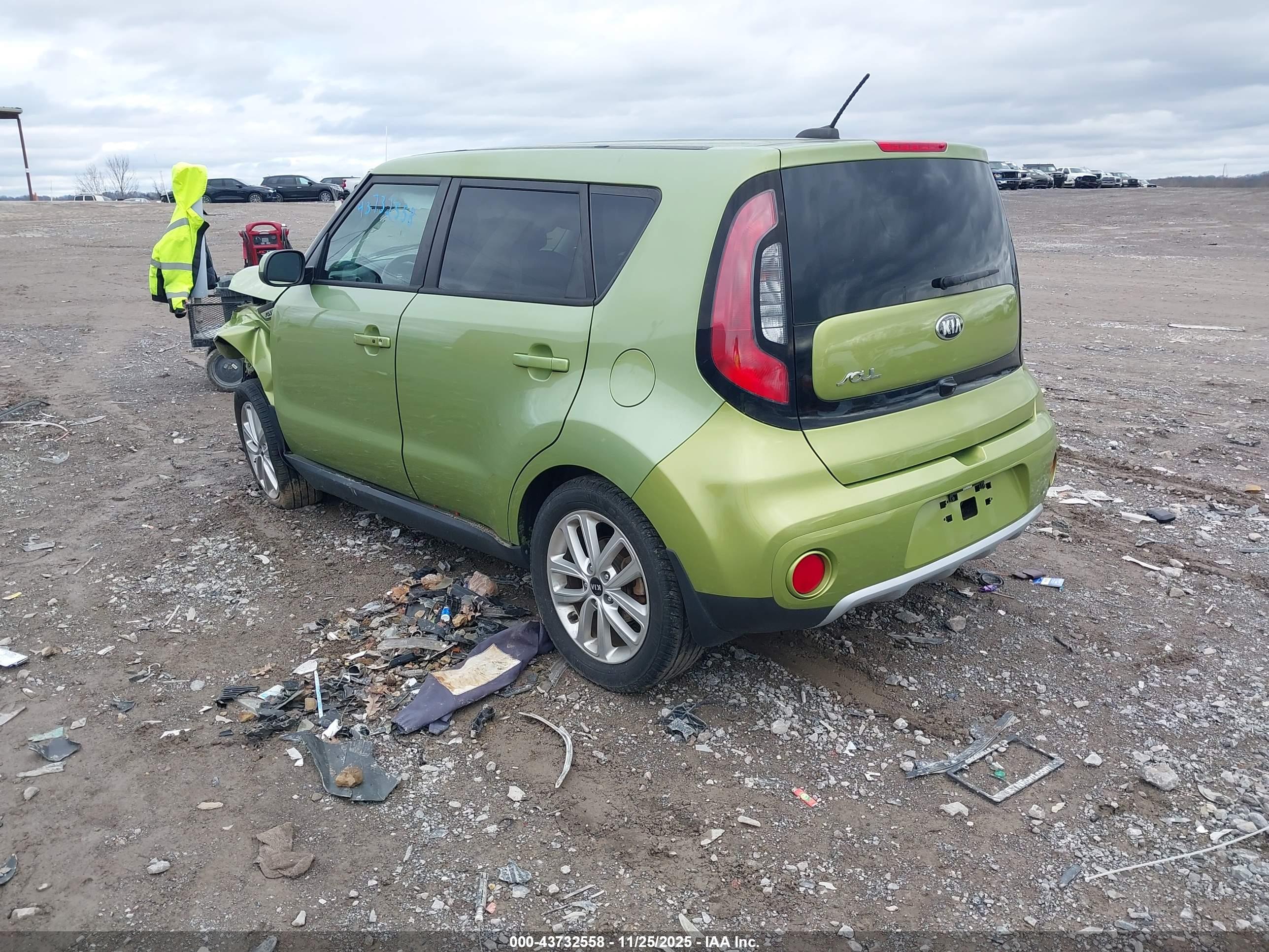 KIA SOUL image 3
