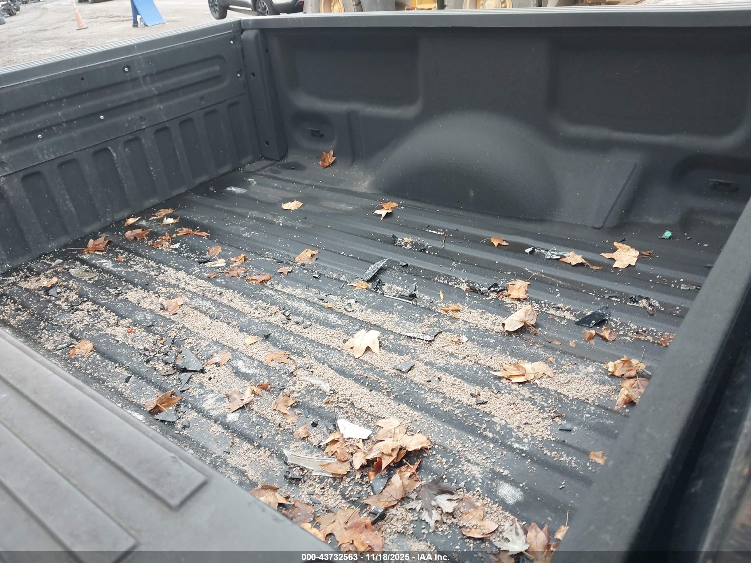 FORD F-150 image 8