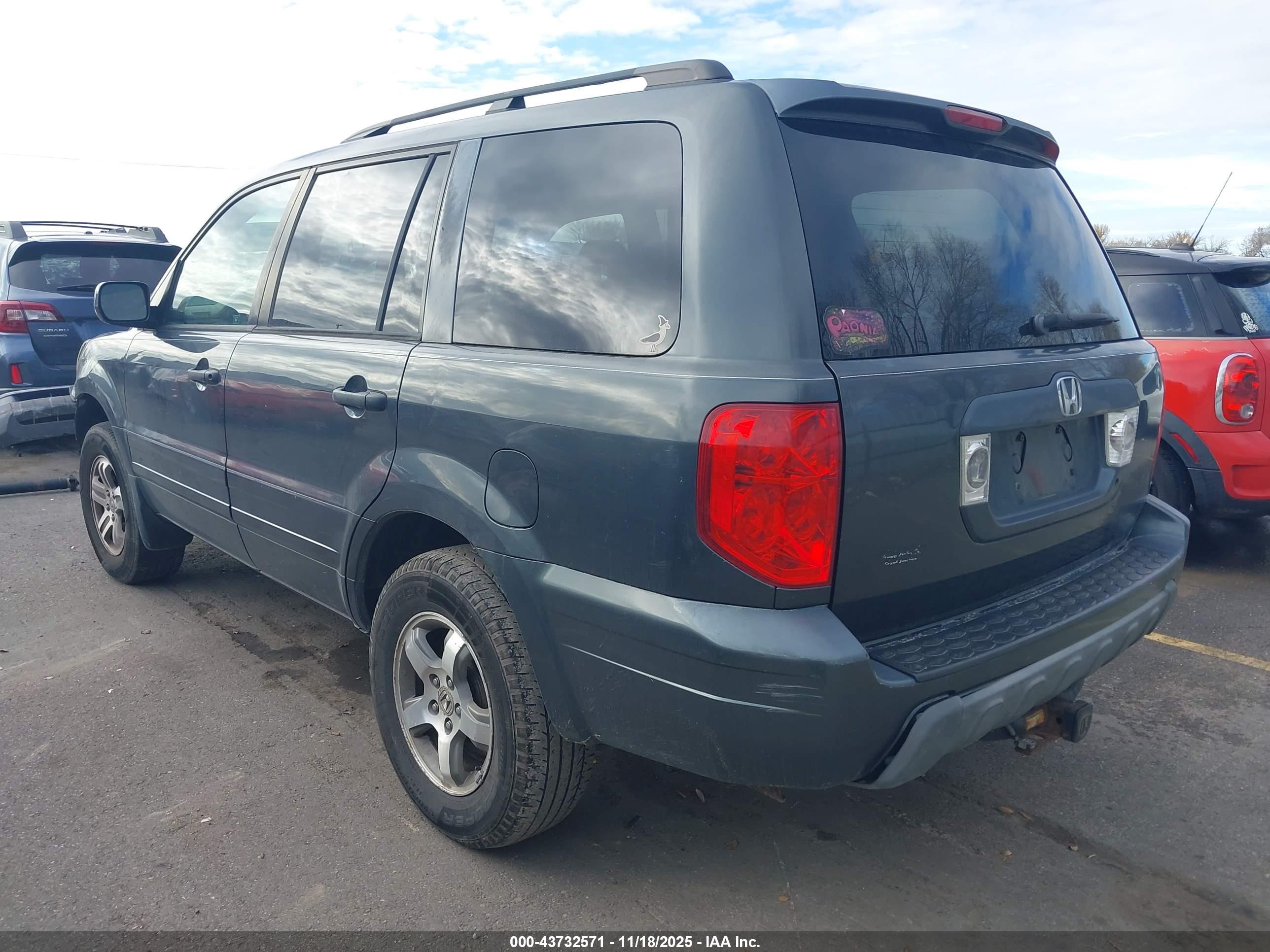 HONDA PILOT image 3