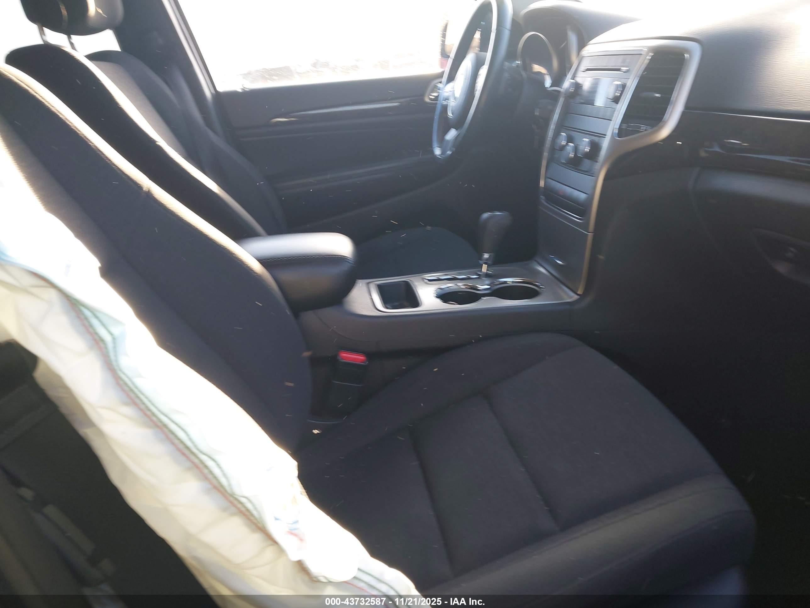 JEEP GRAND image 5