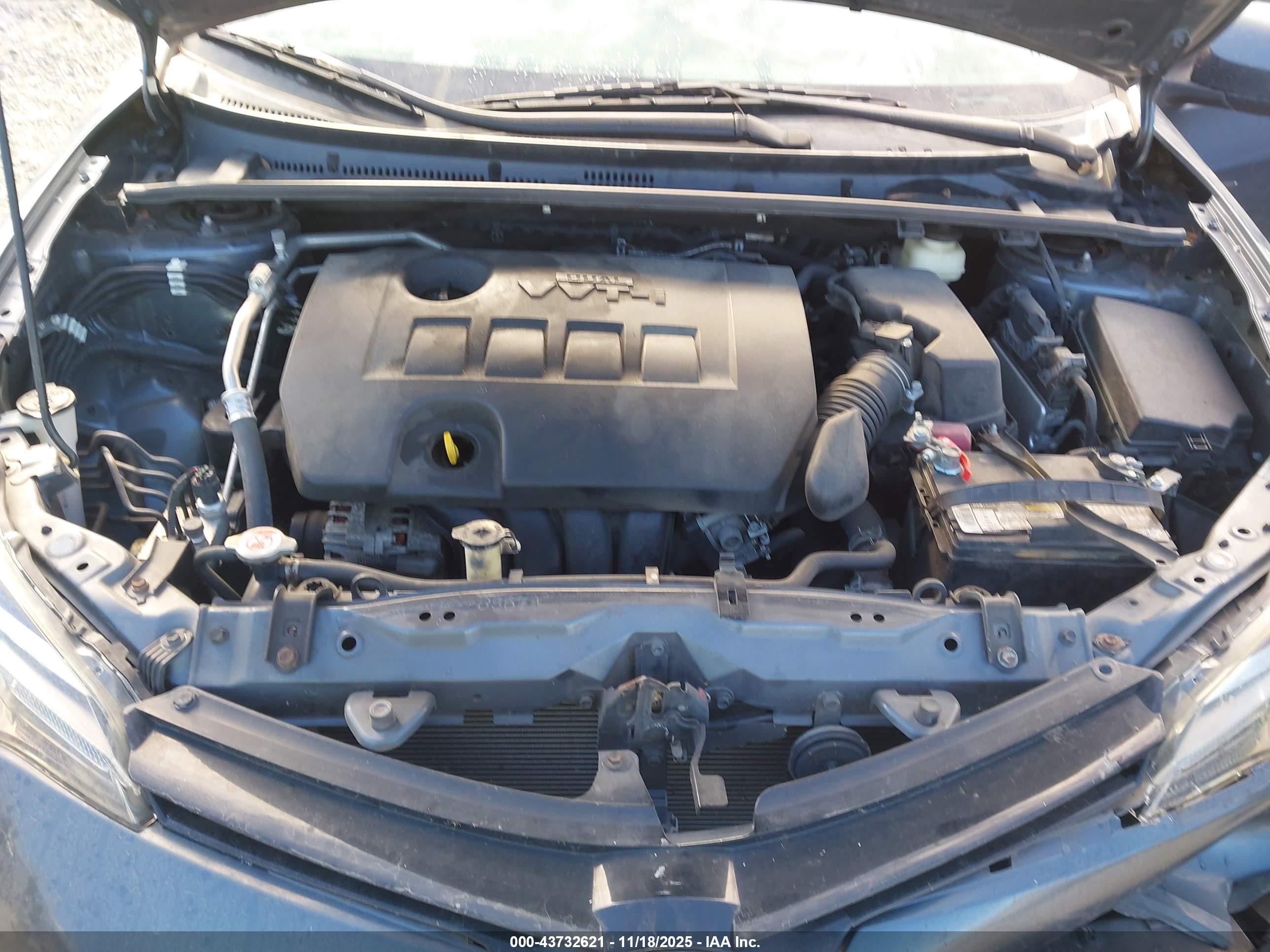 TOYOTA COROLLA image 10