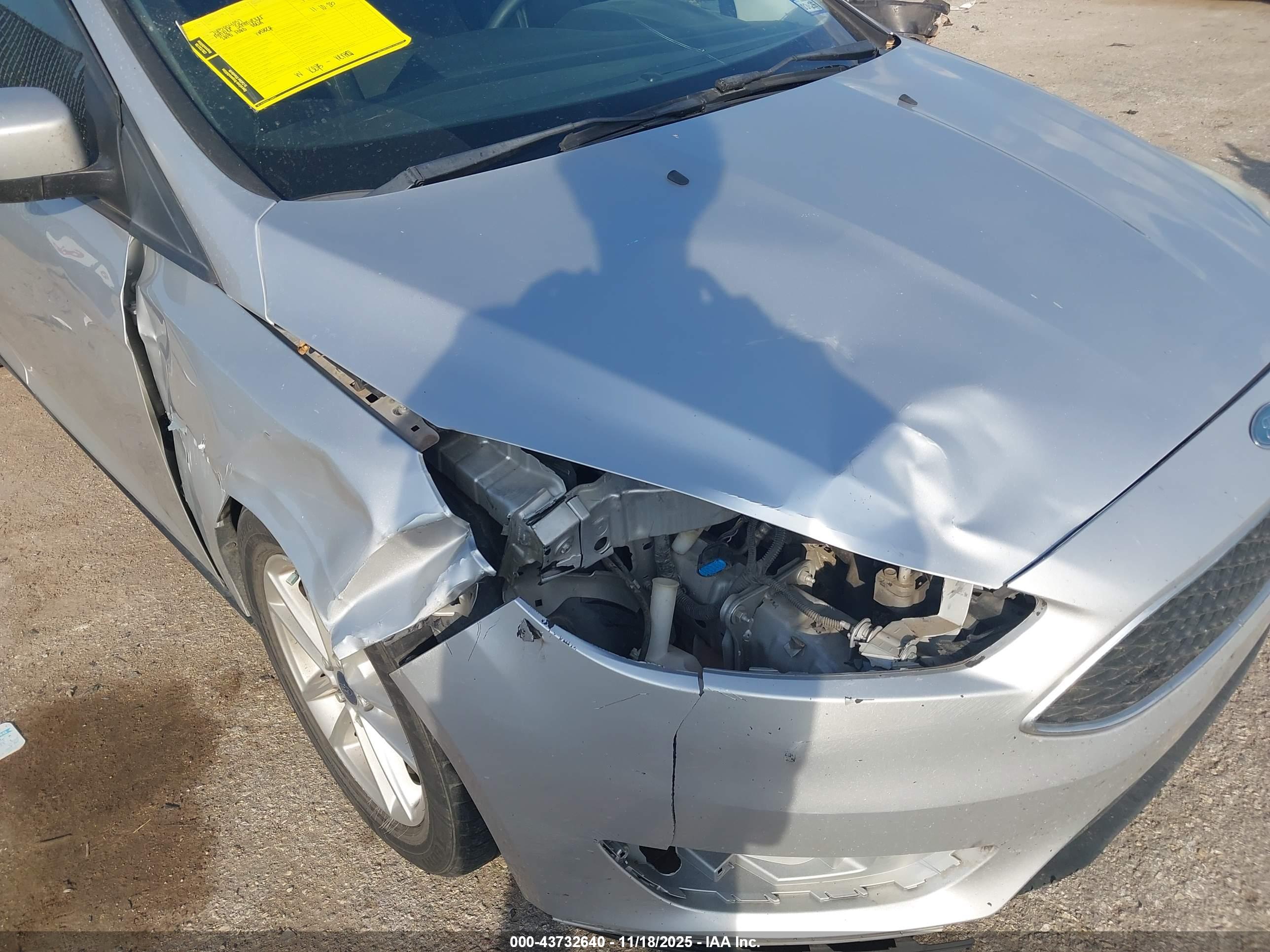 FORD FOCUS image 6
