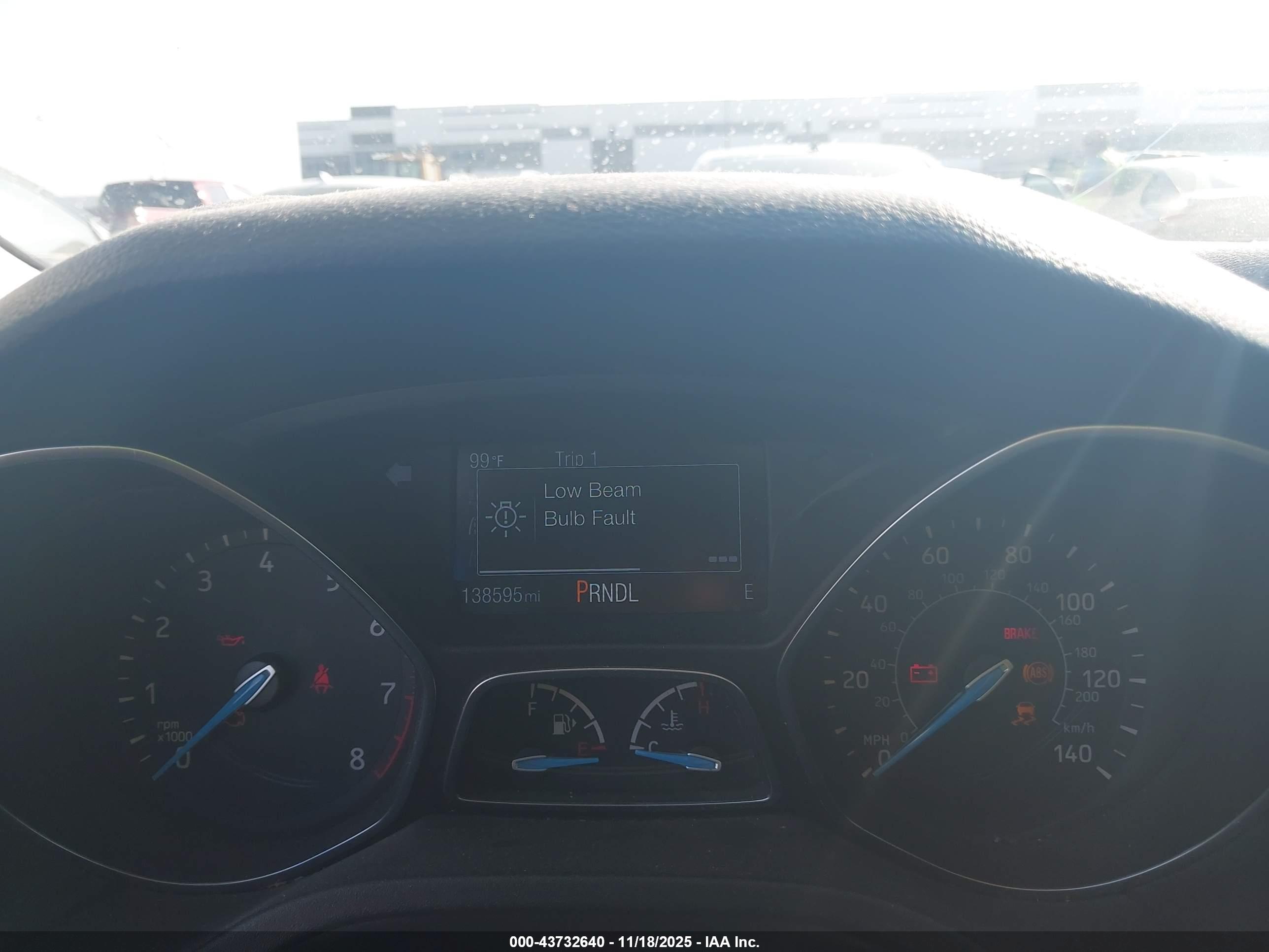 FORD FOCUS image 7