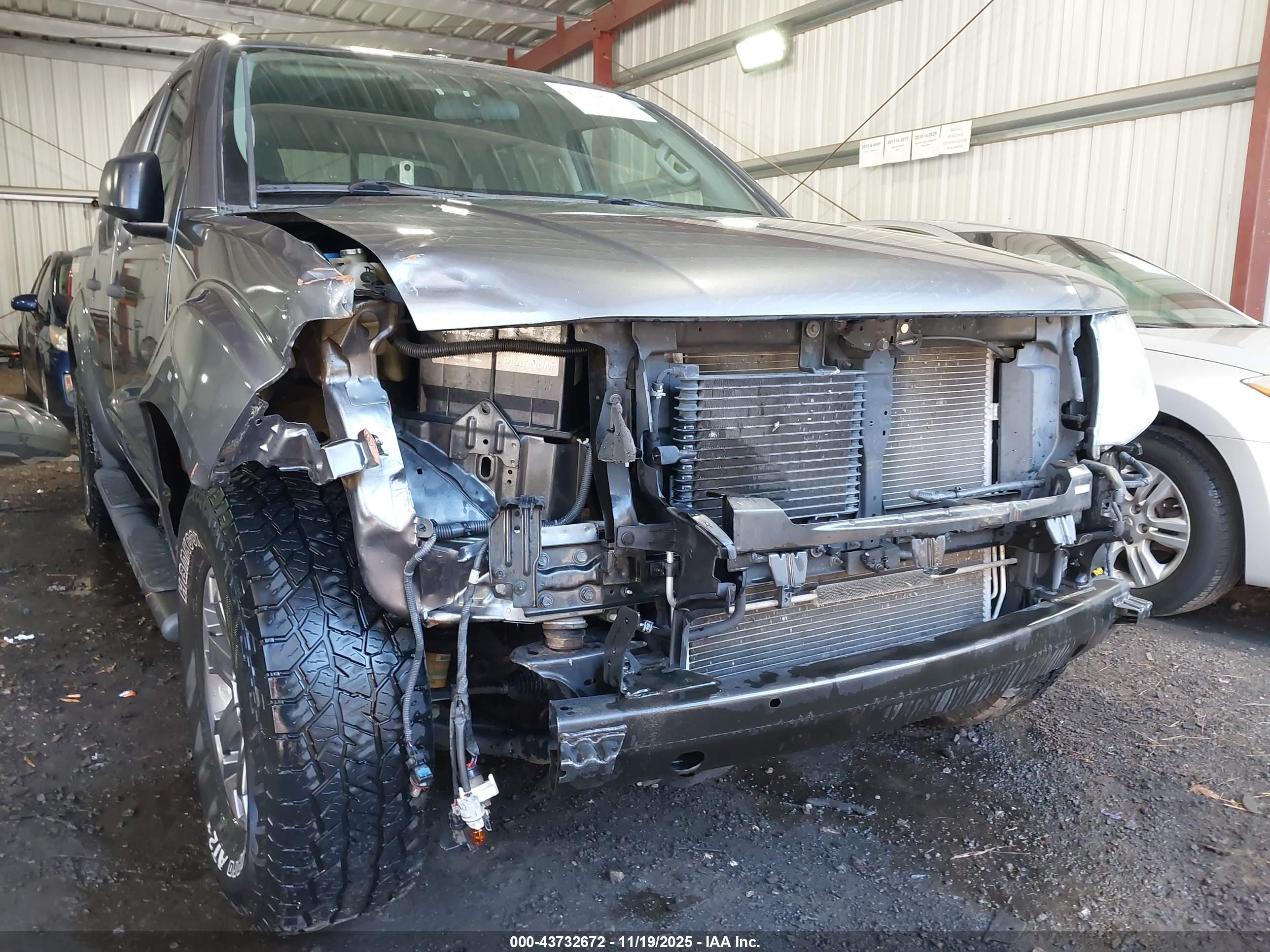 NISSAN FRONTIER image 6