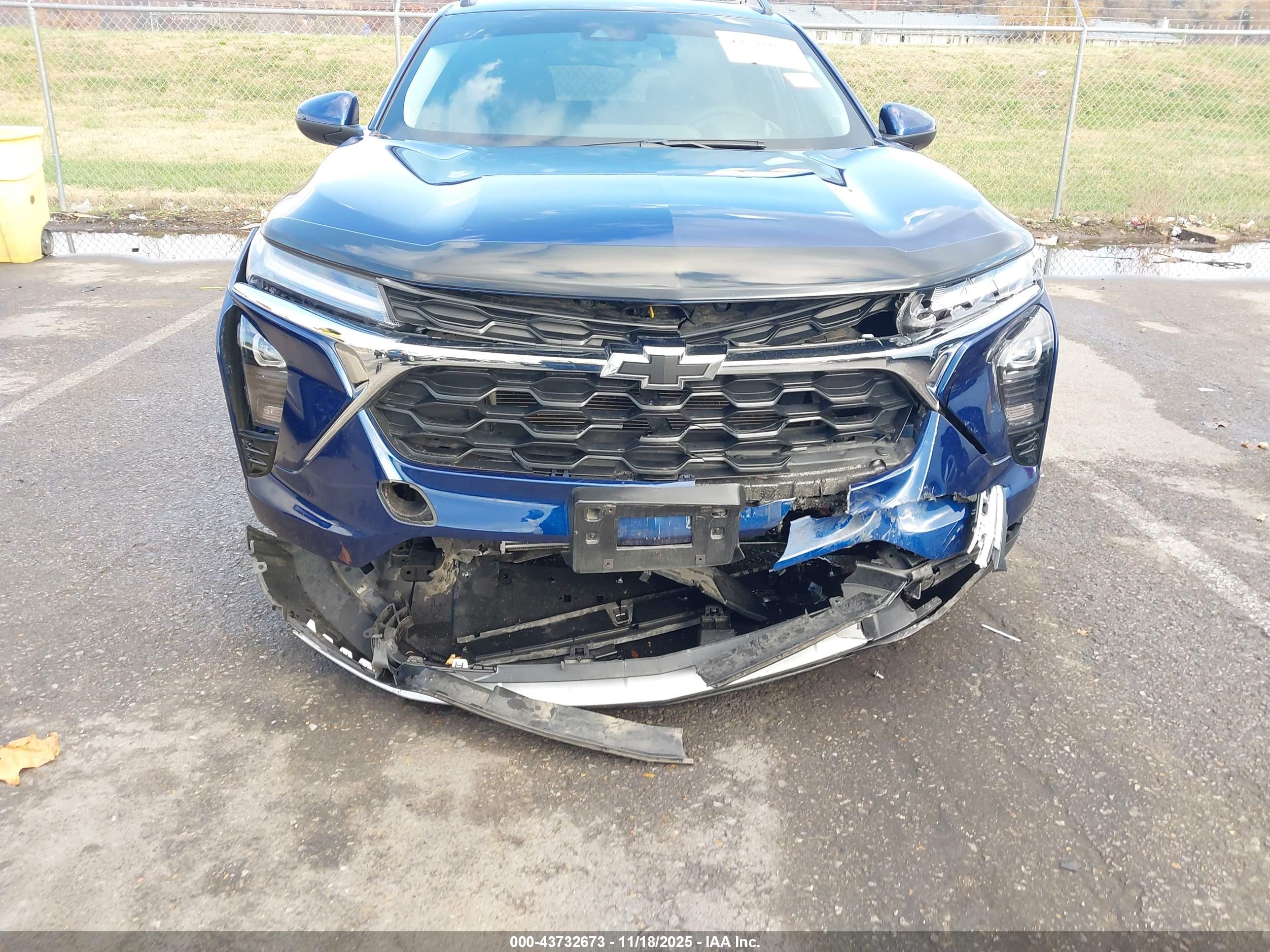 CHEVROLET TRAX image 6