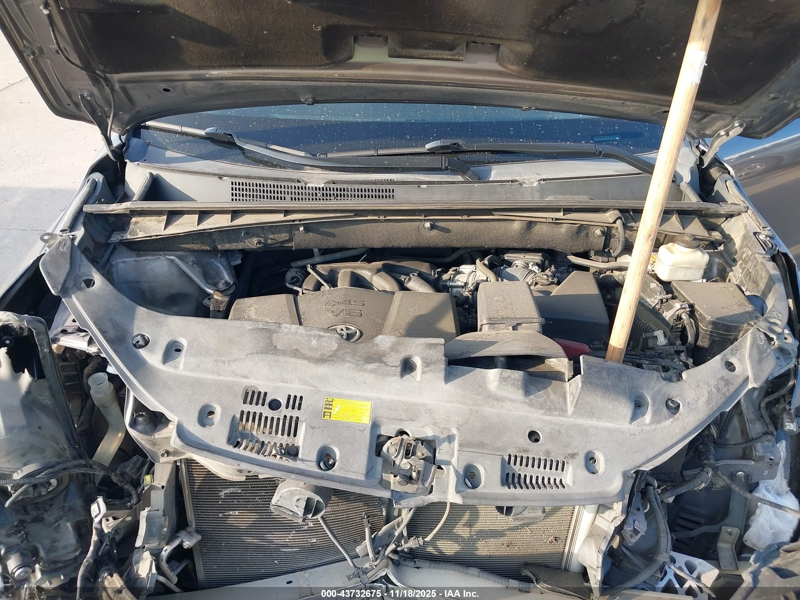 TOYOTA HIGHLANDER image 10