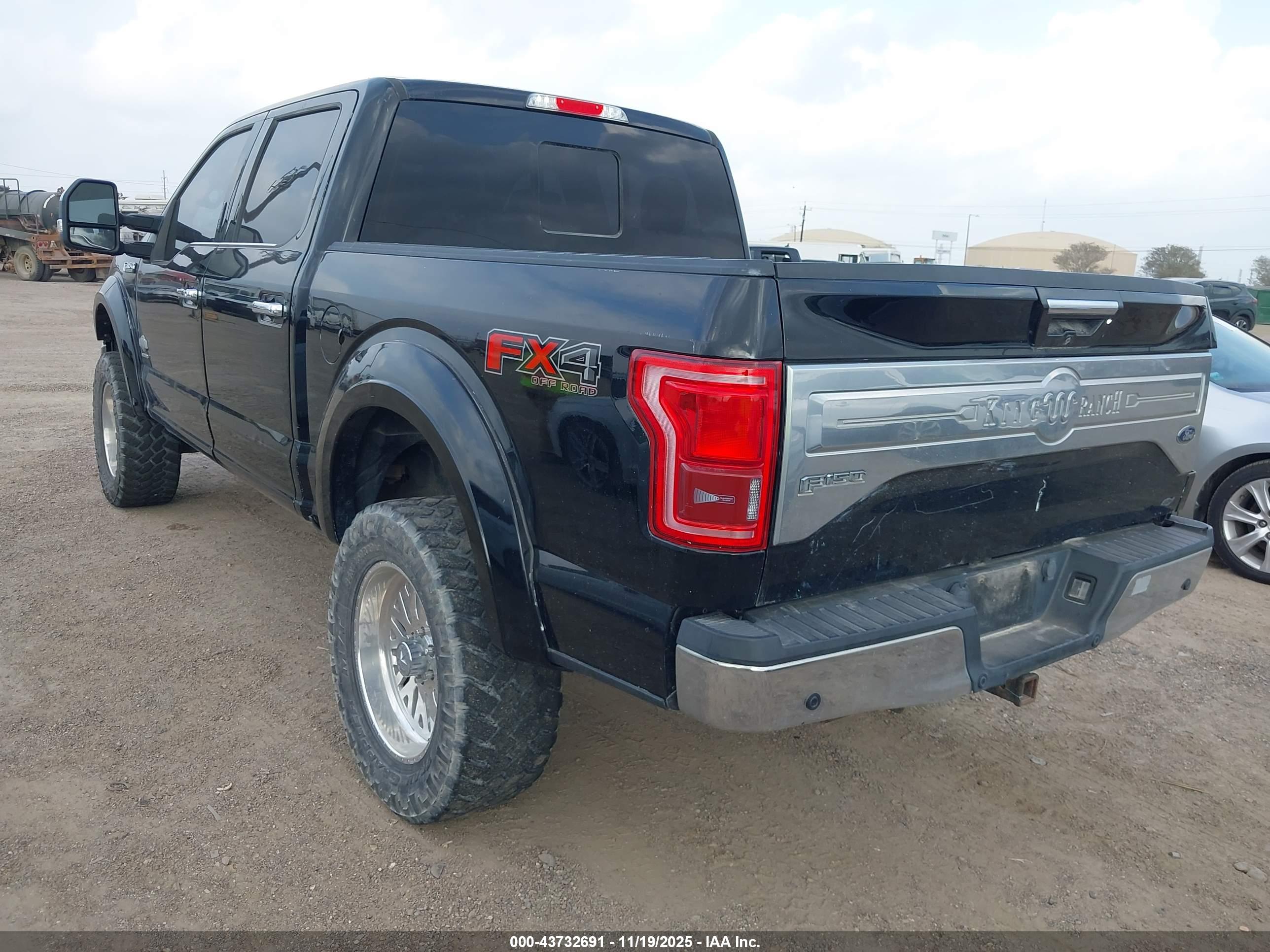 FORD F-150 image 3