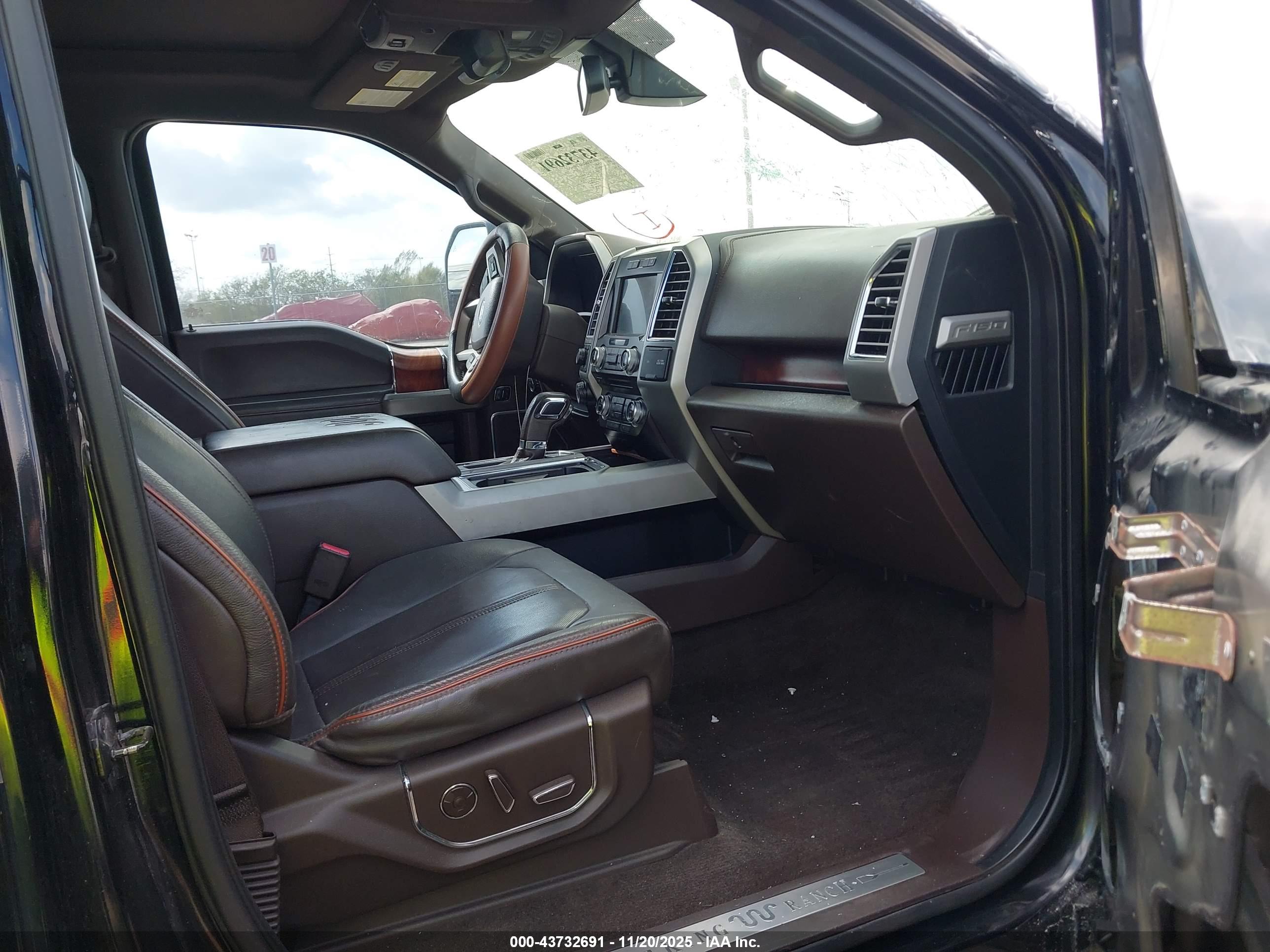 FORD F-150 image 5