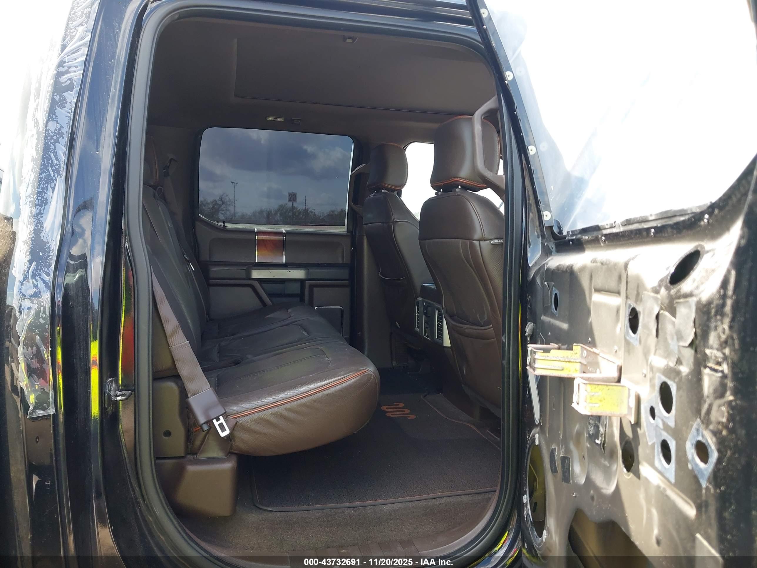 FORD F-150 image 8