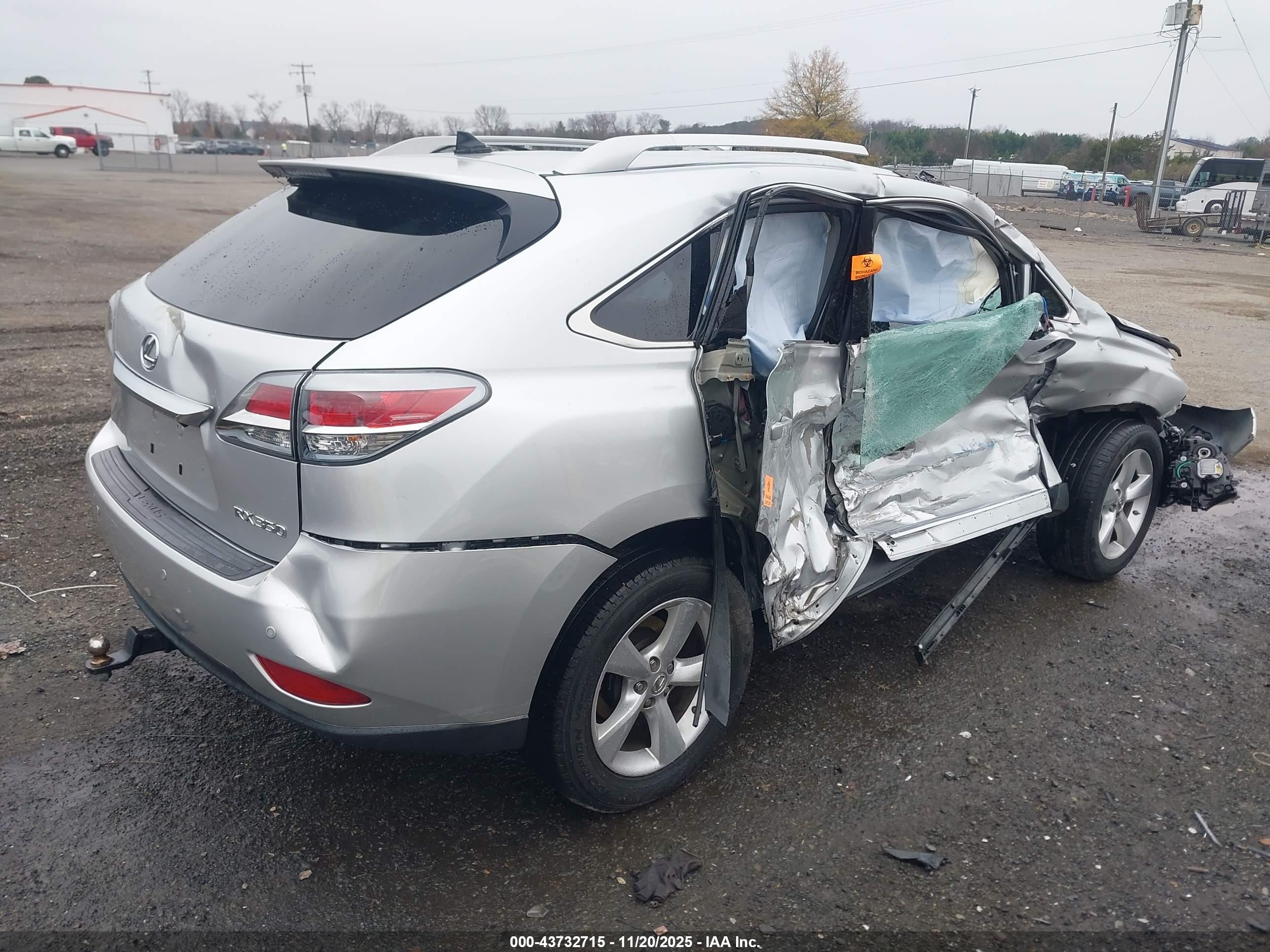 LEXUS RX image 4