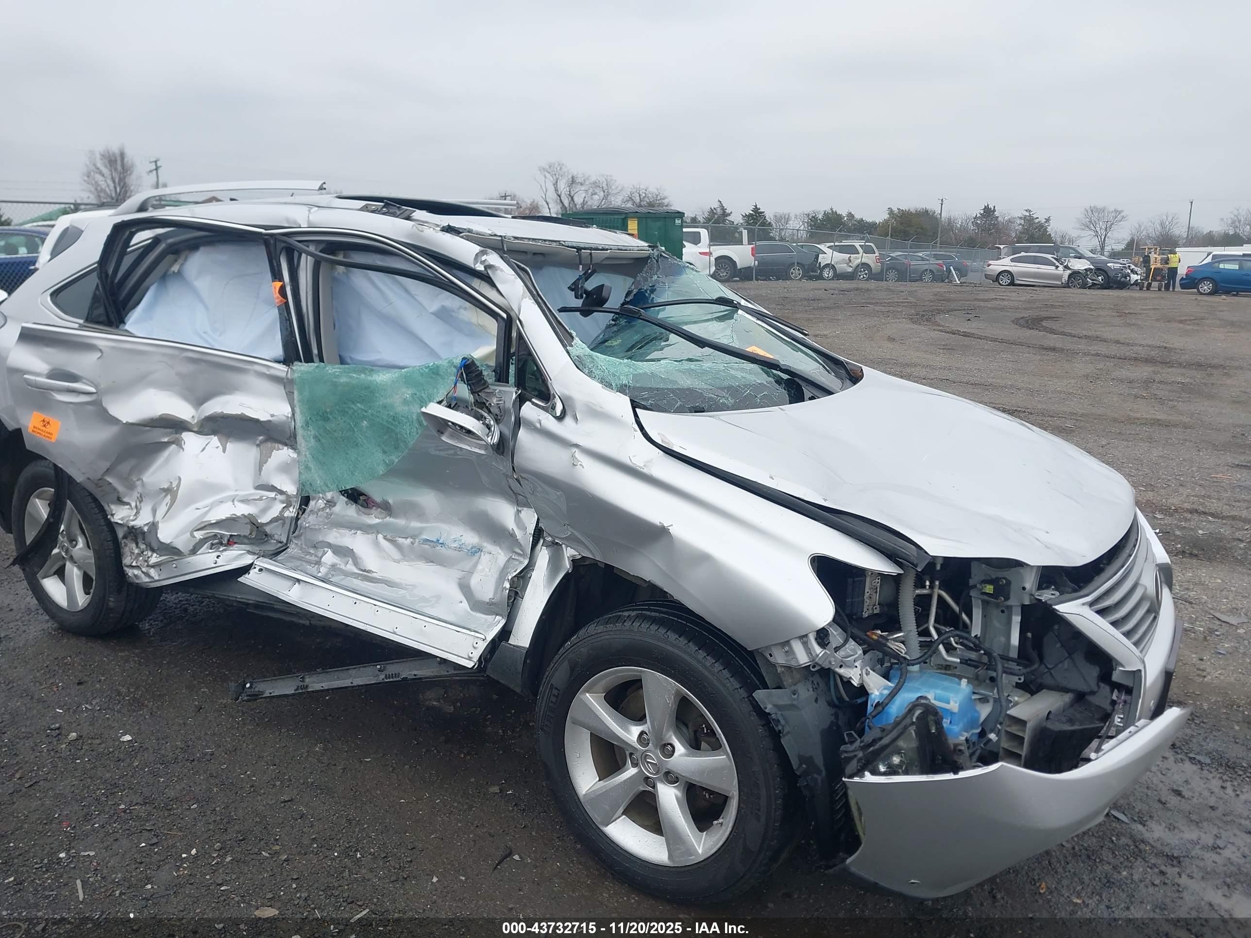LEXUS RX image 6