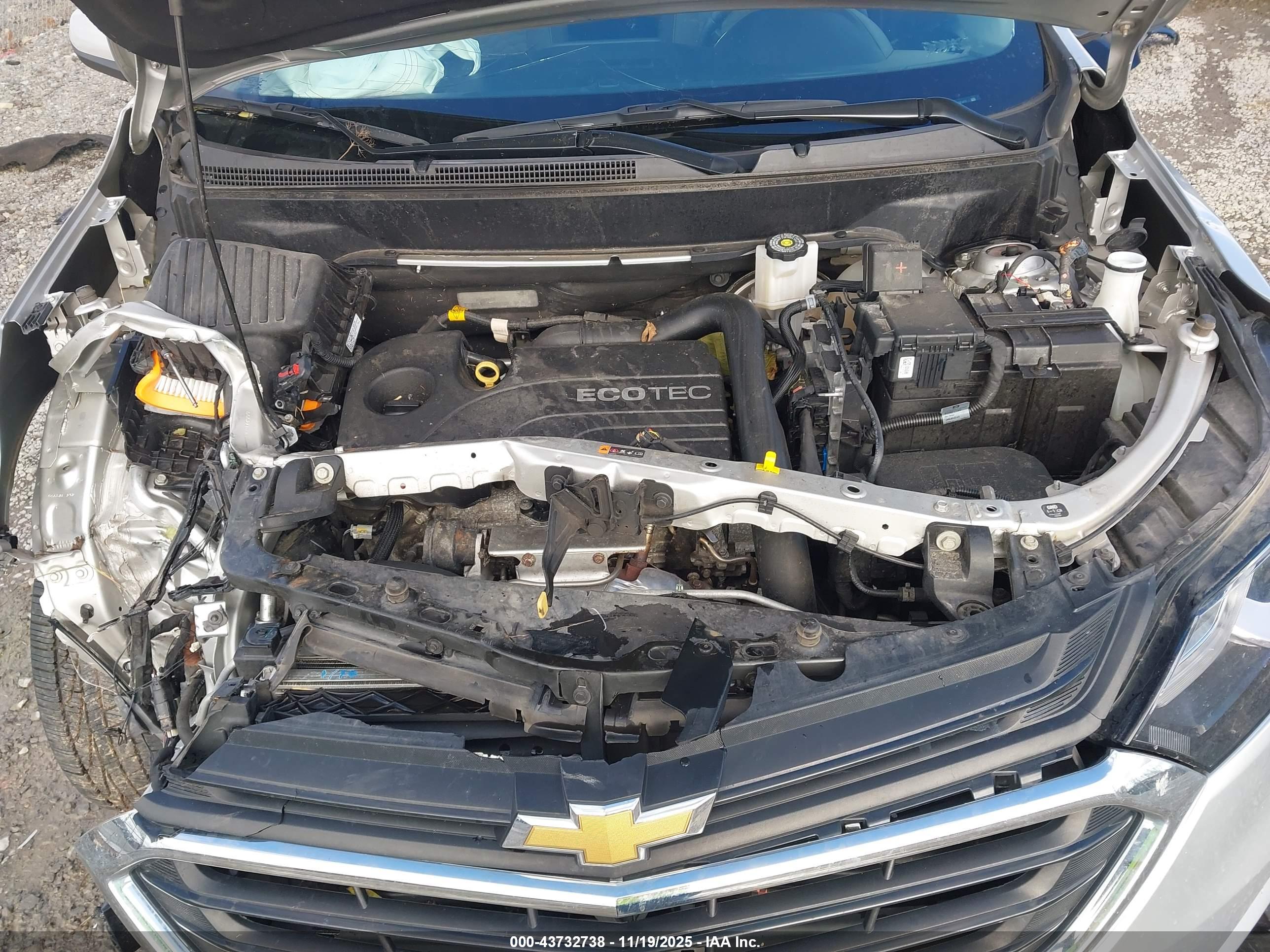 CHEVROLET EQUINOX image 10