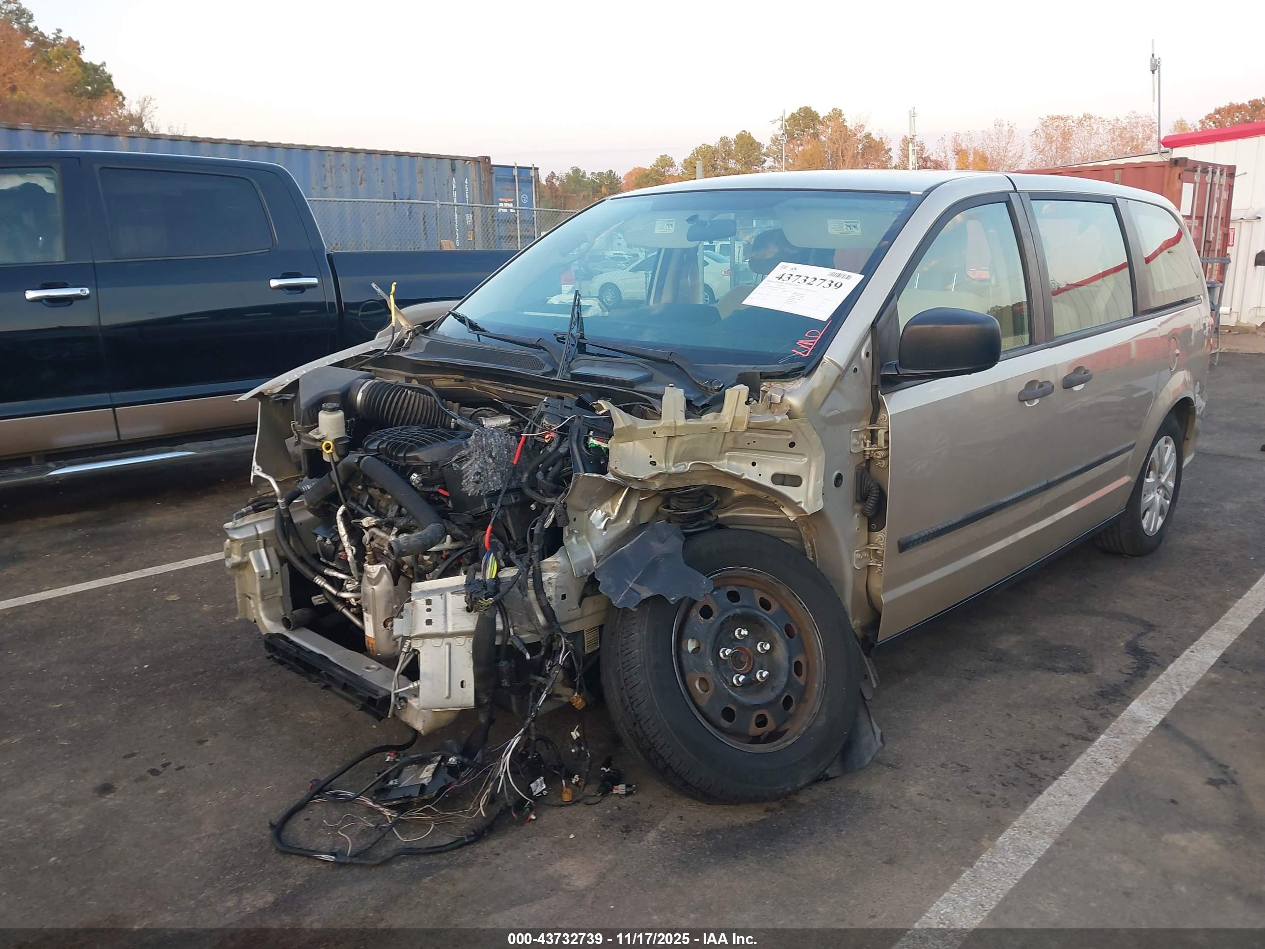 DODGE GRAND image 6