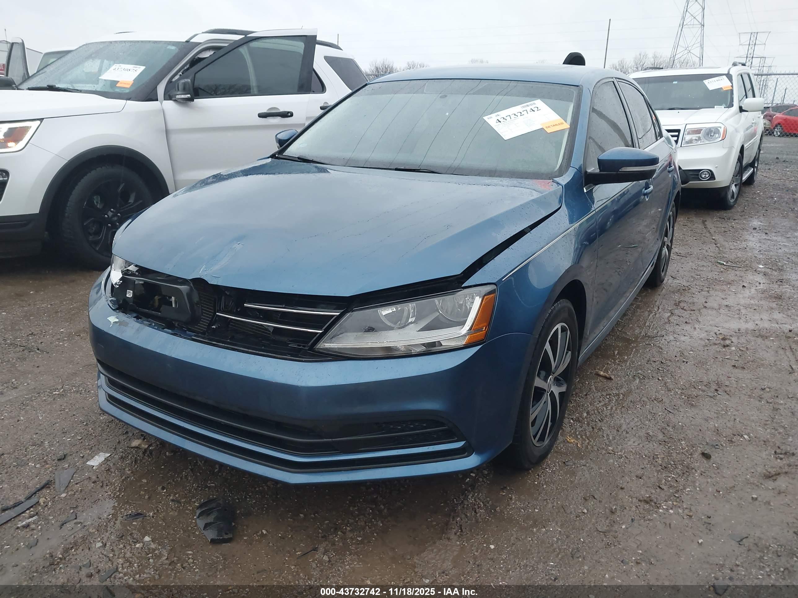VOLKSWAGEN JETTA image 2