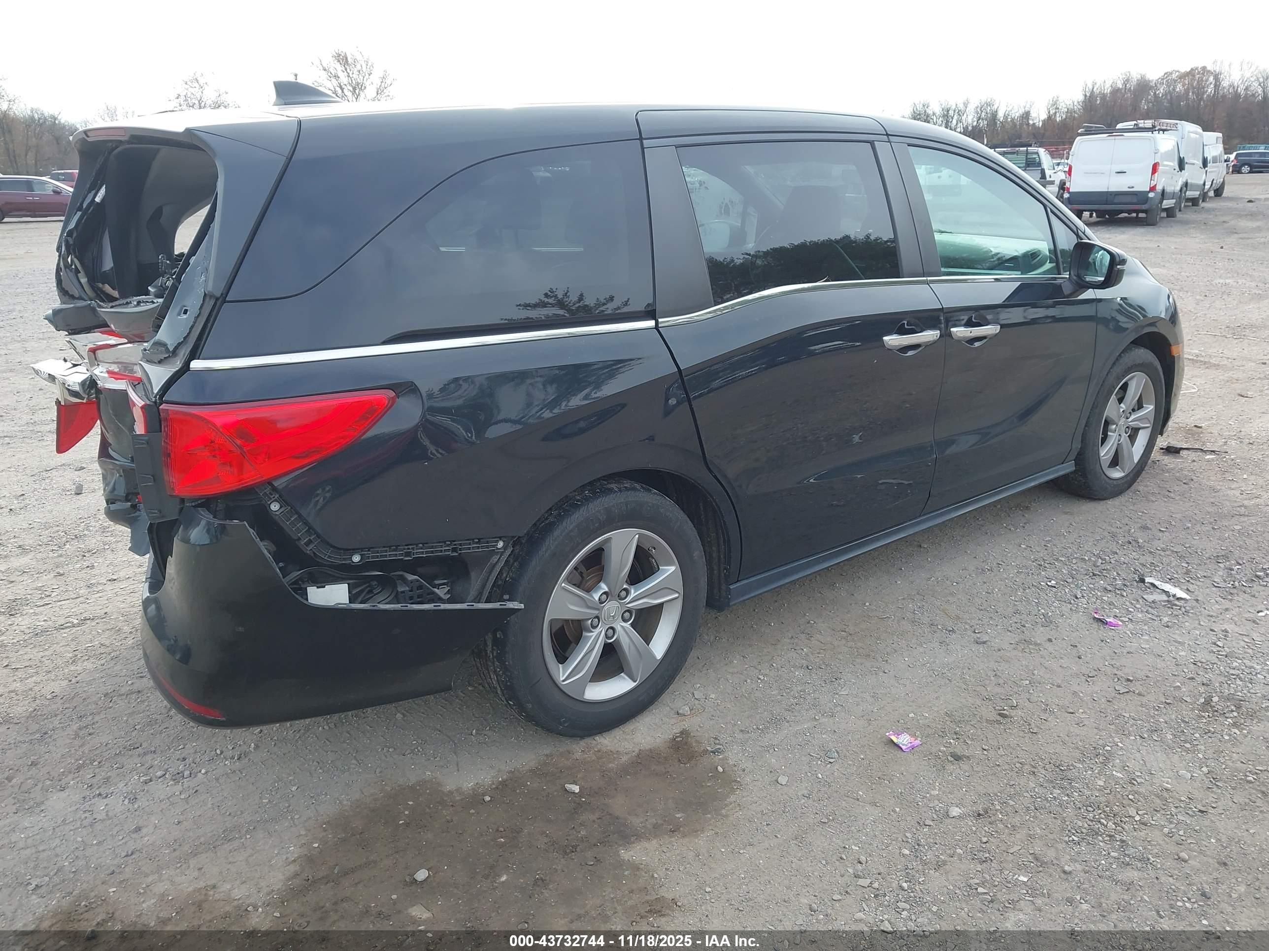 HONDA ODYSSEY image 4