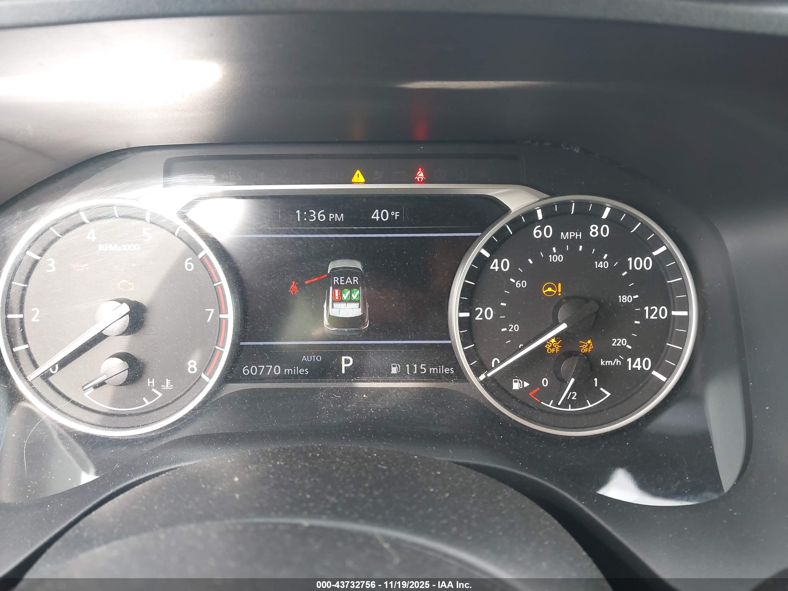 NISSAN ROGUE image 7