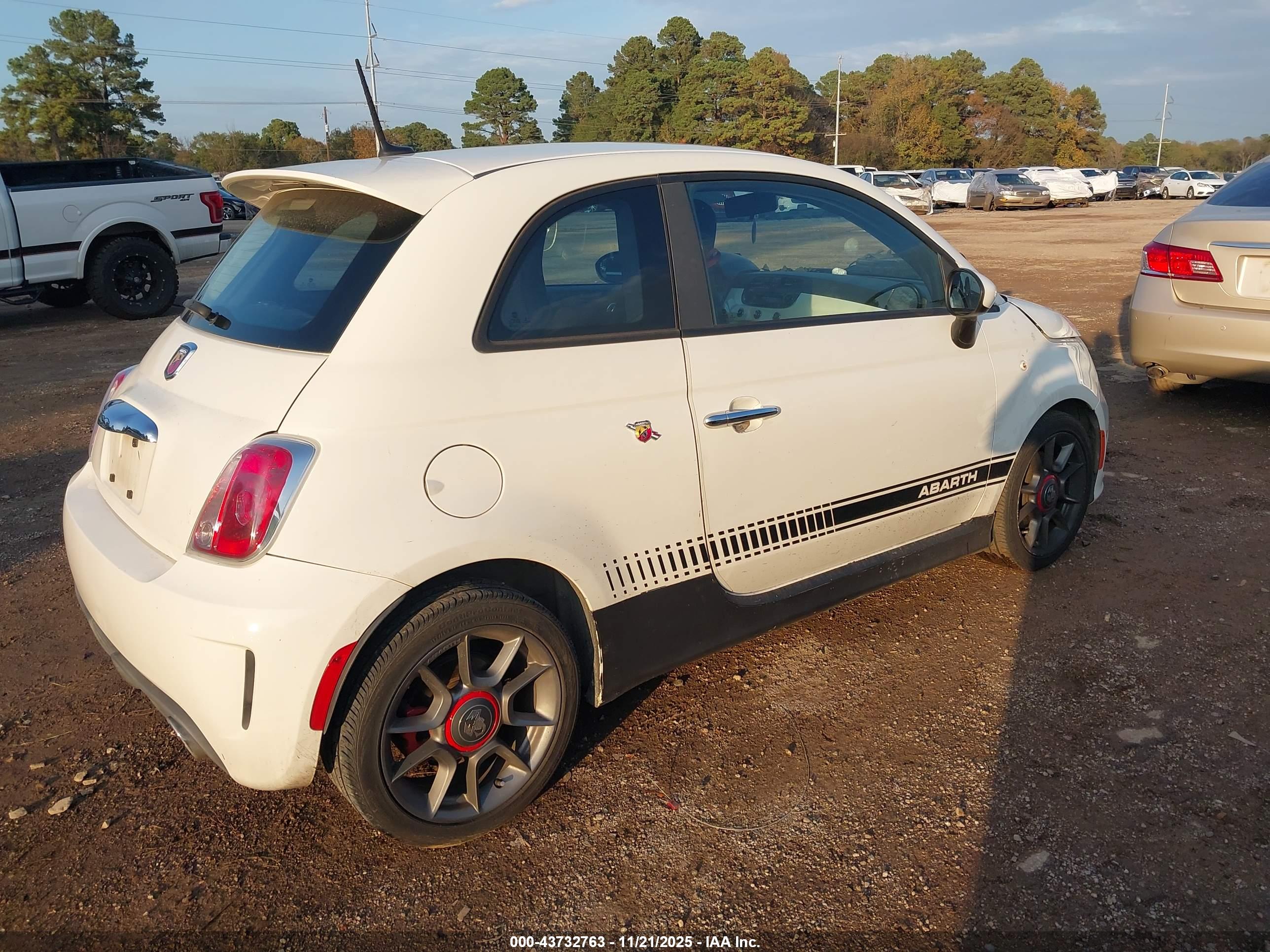 FIAT 500 image 4