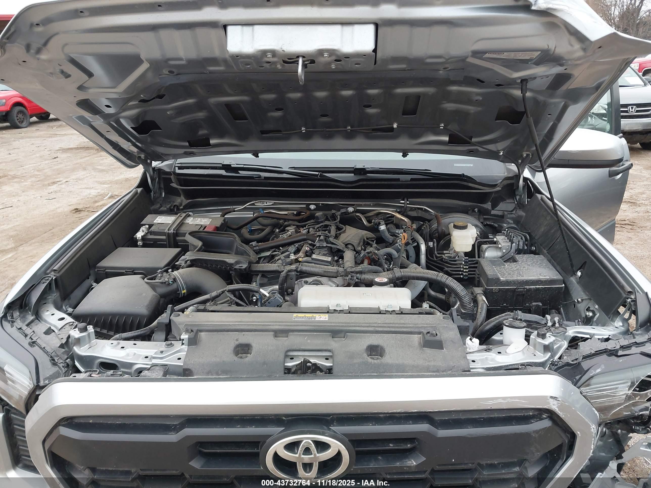 TOYOTA TACOMA image 10
