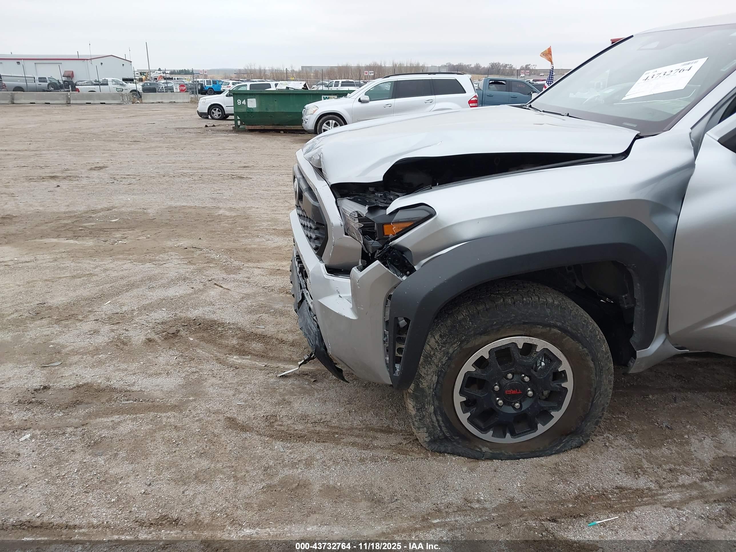 TOYOTA TACOMA image 6