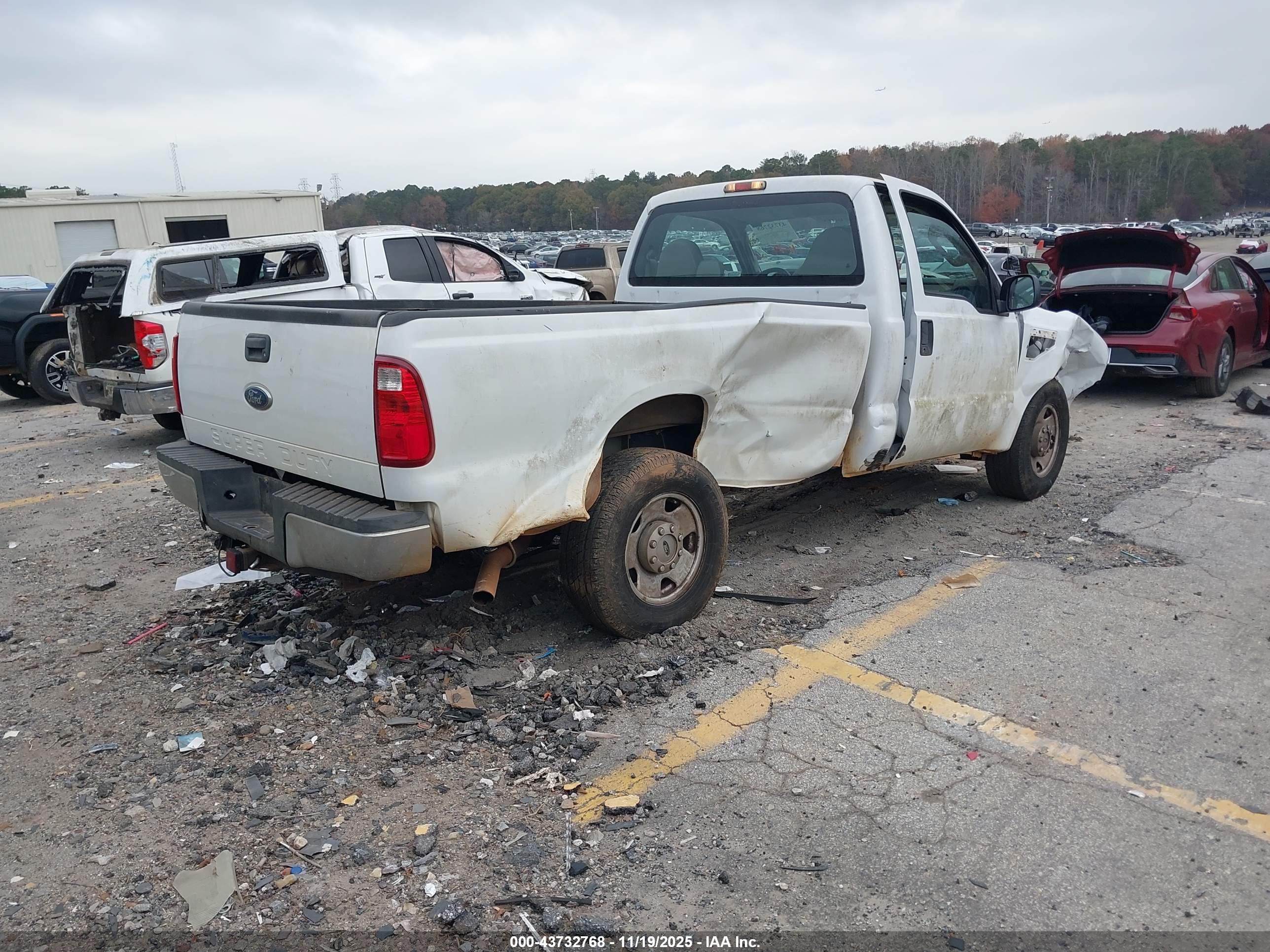 FORD F-250 image 4