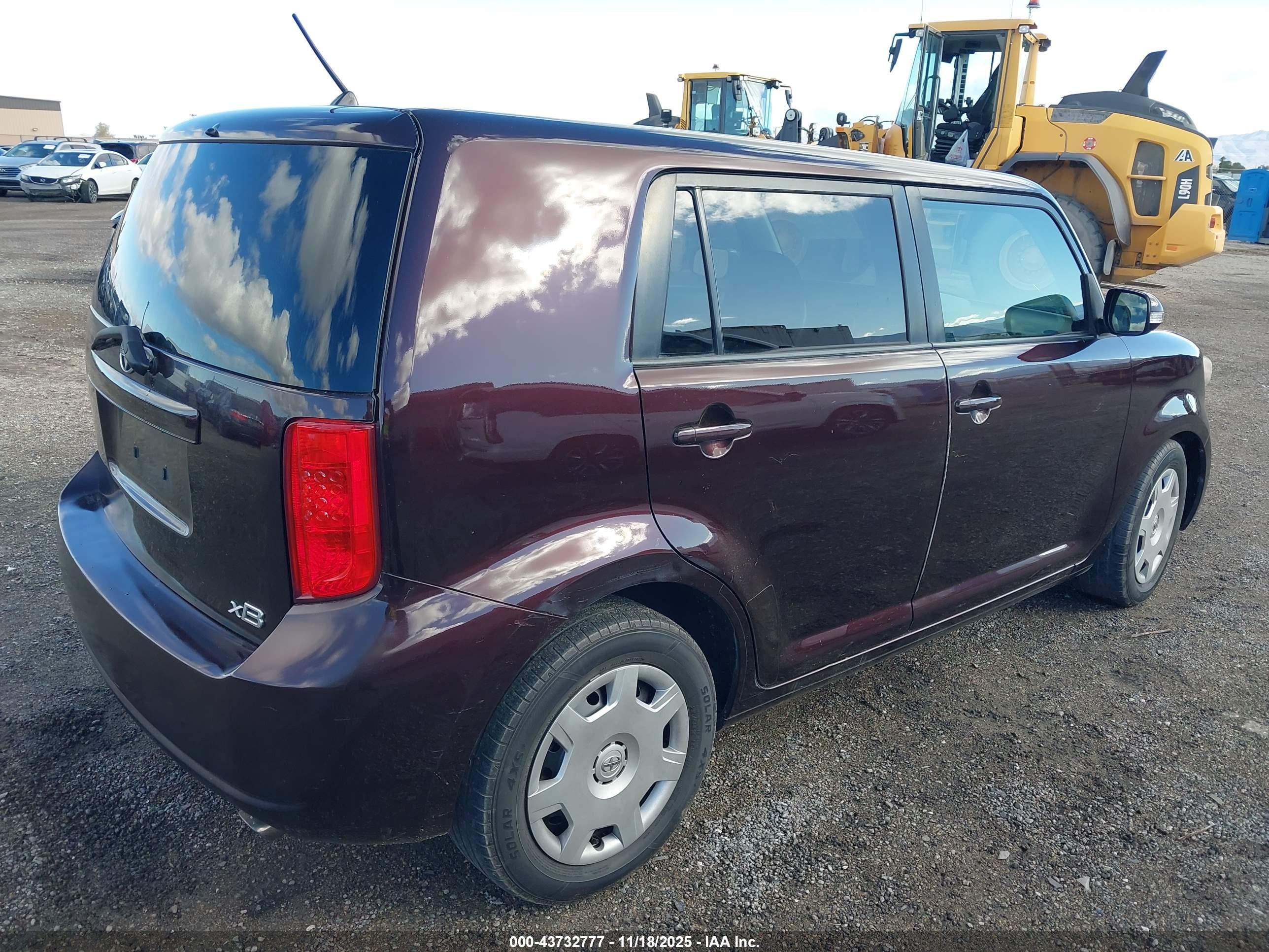 SCION XB image 4