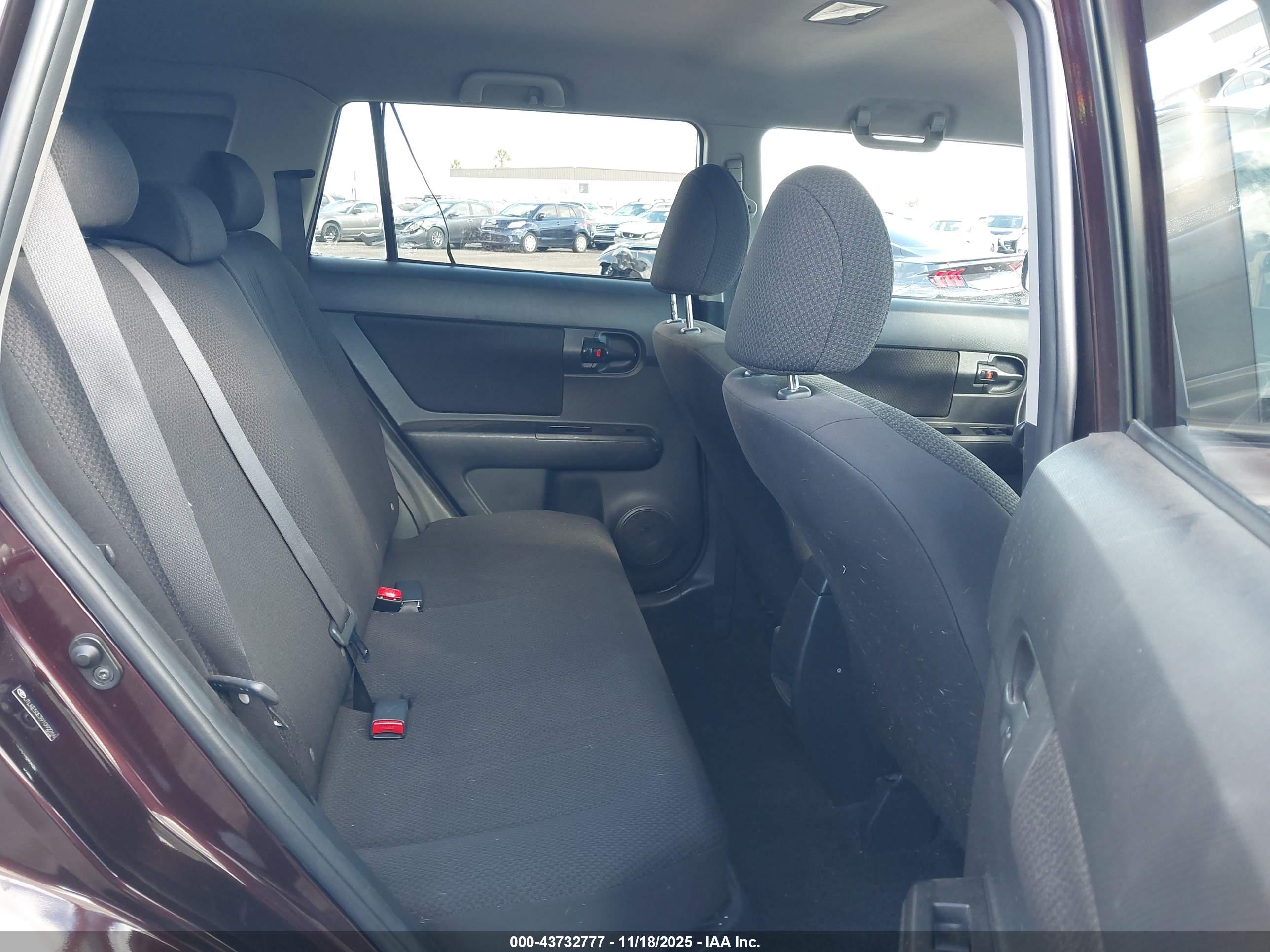 SCION XB image 8