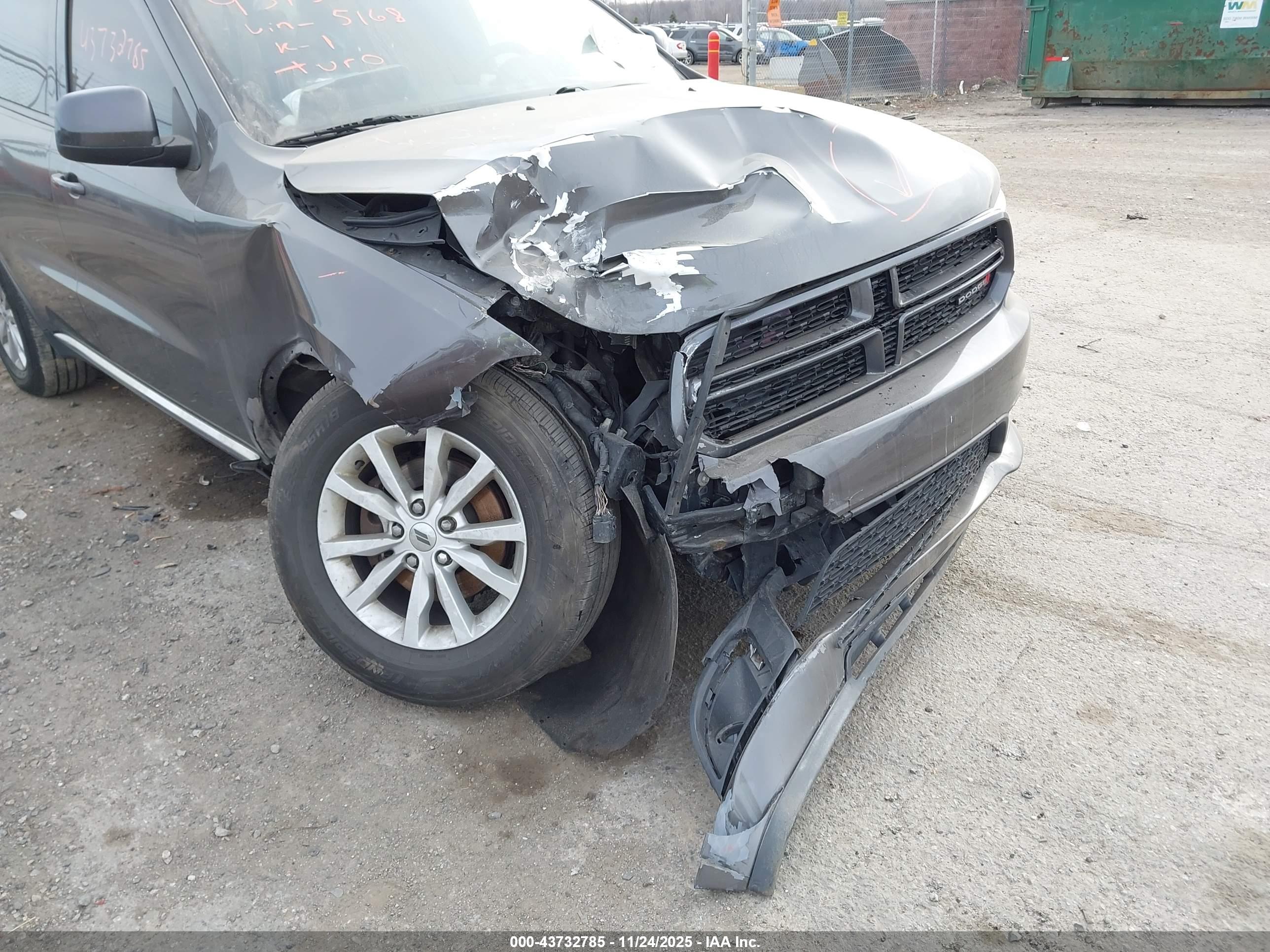 DODGE DURANGO image 6