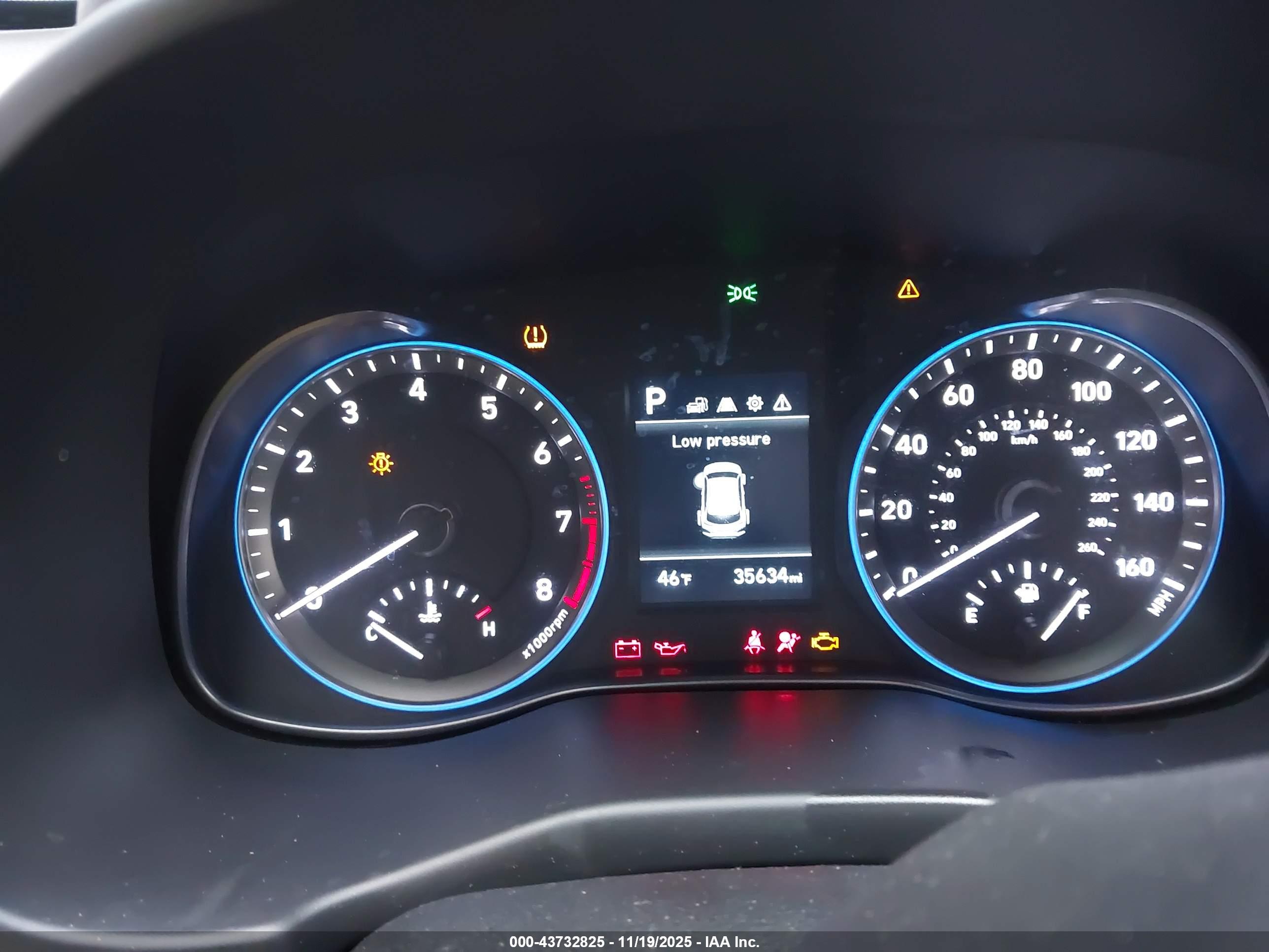 HYUNDAI KONA image 7