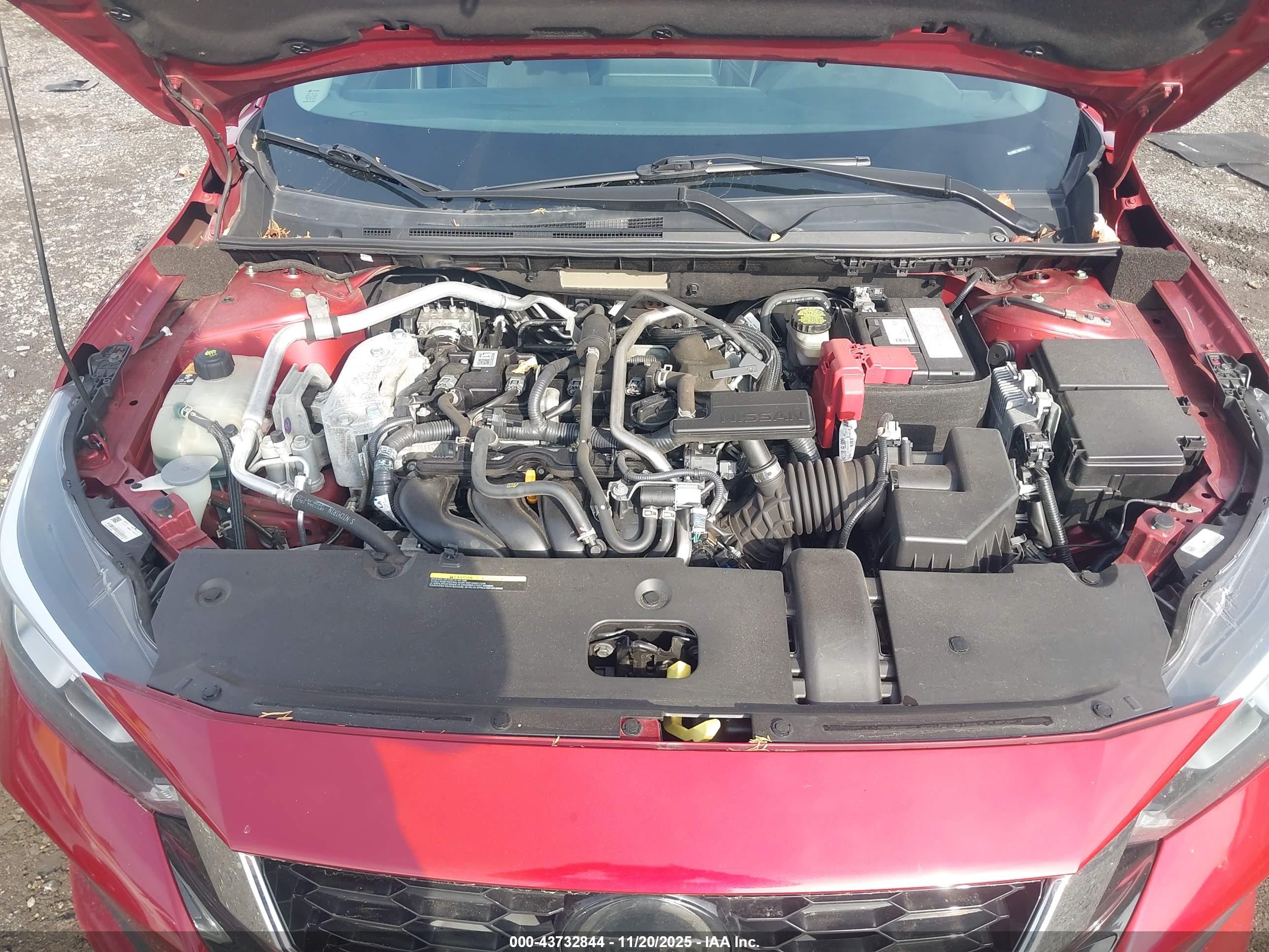 NISSAN SENTRA image 10