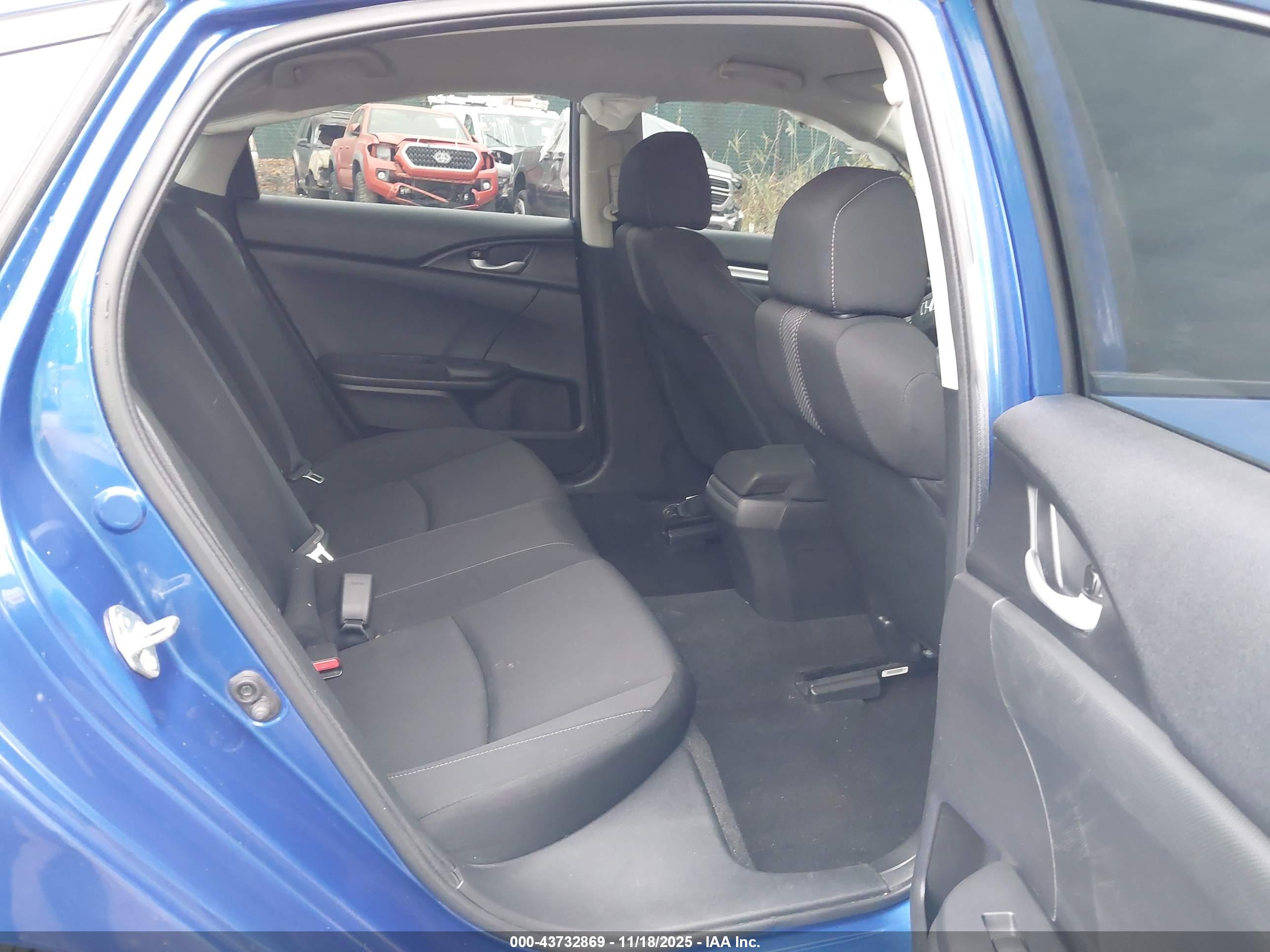HONDA CIVIC image 8