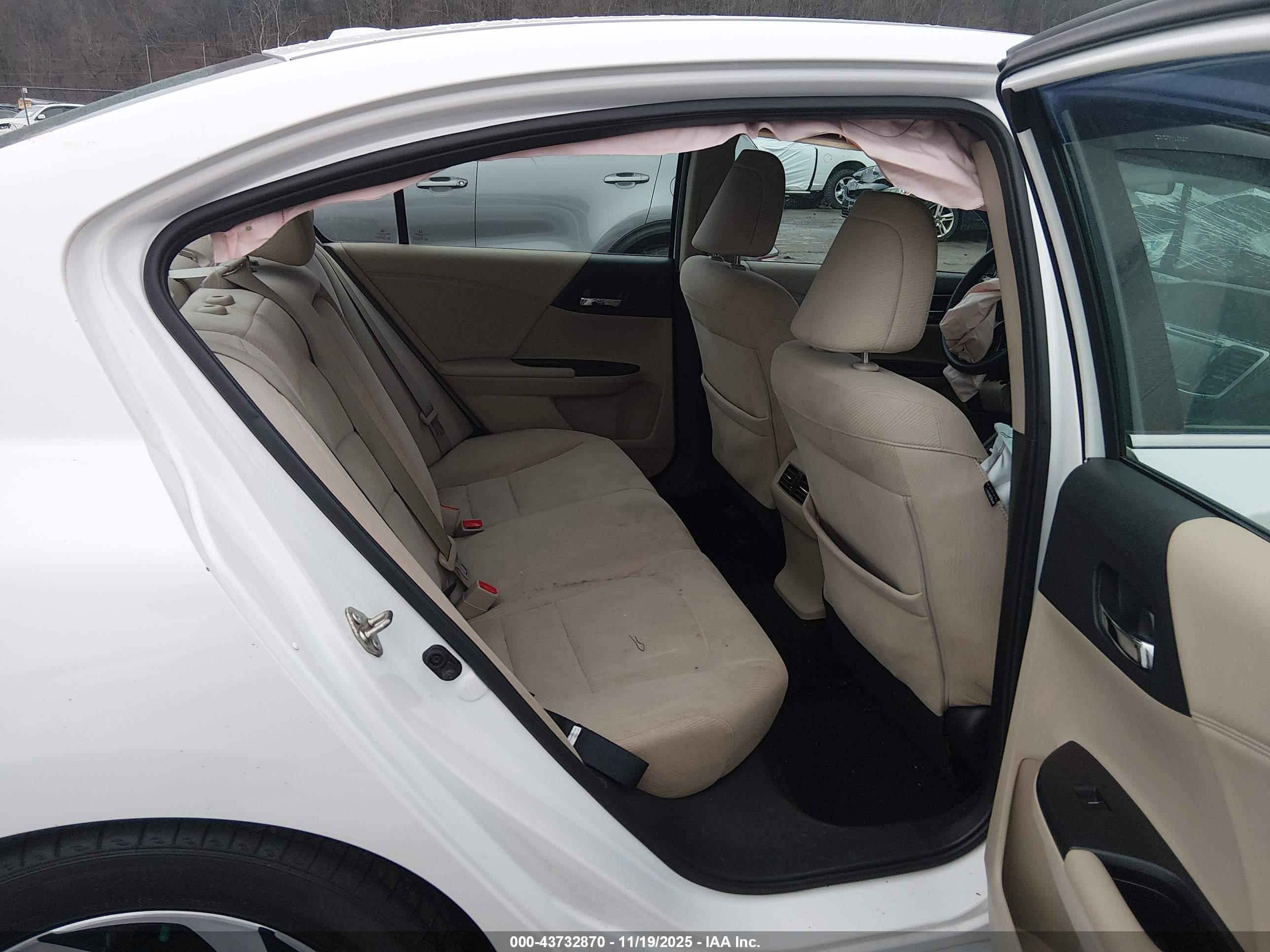 HONDA ACCORD image 8