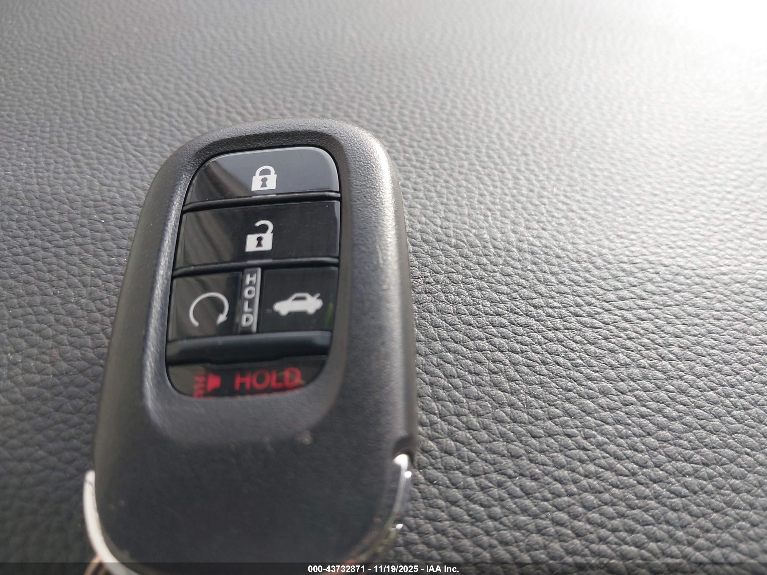HONDA ACCORD image 11