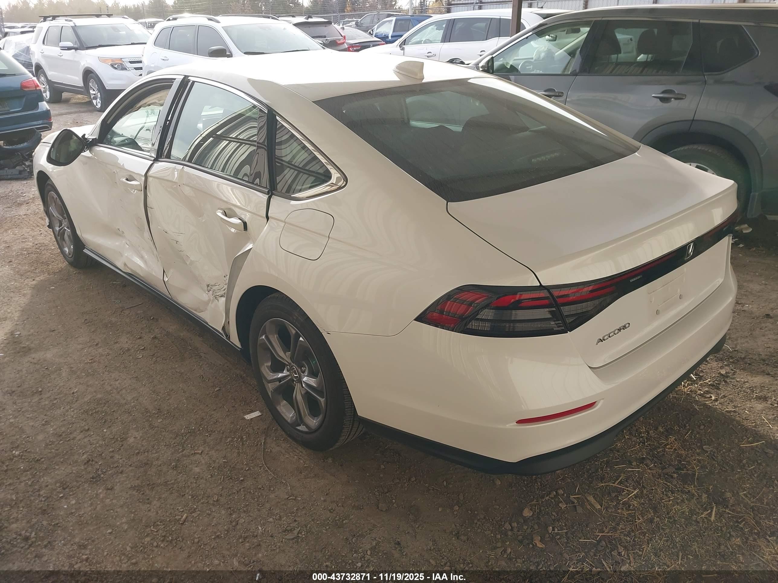 HONDA ACCORD image 3