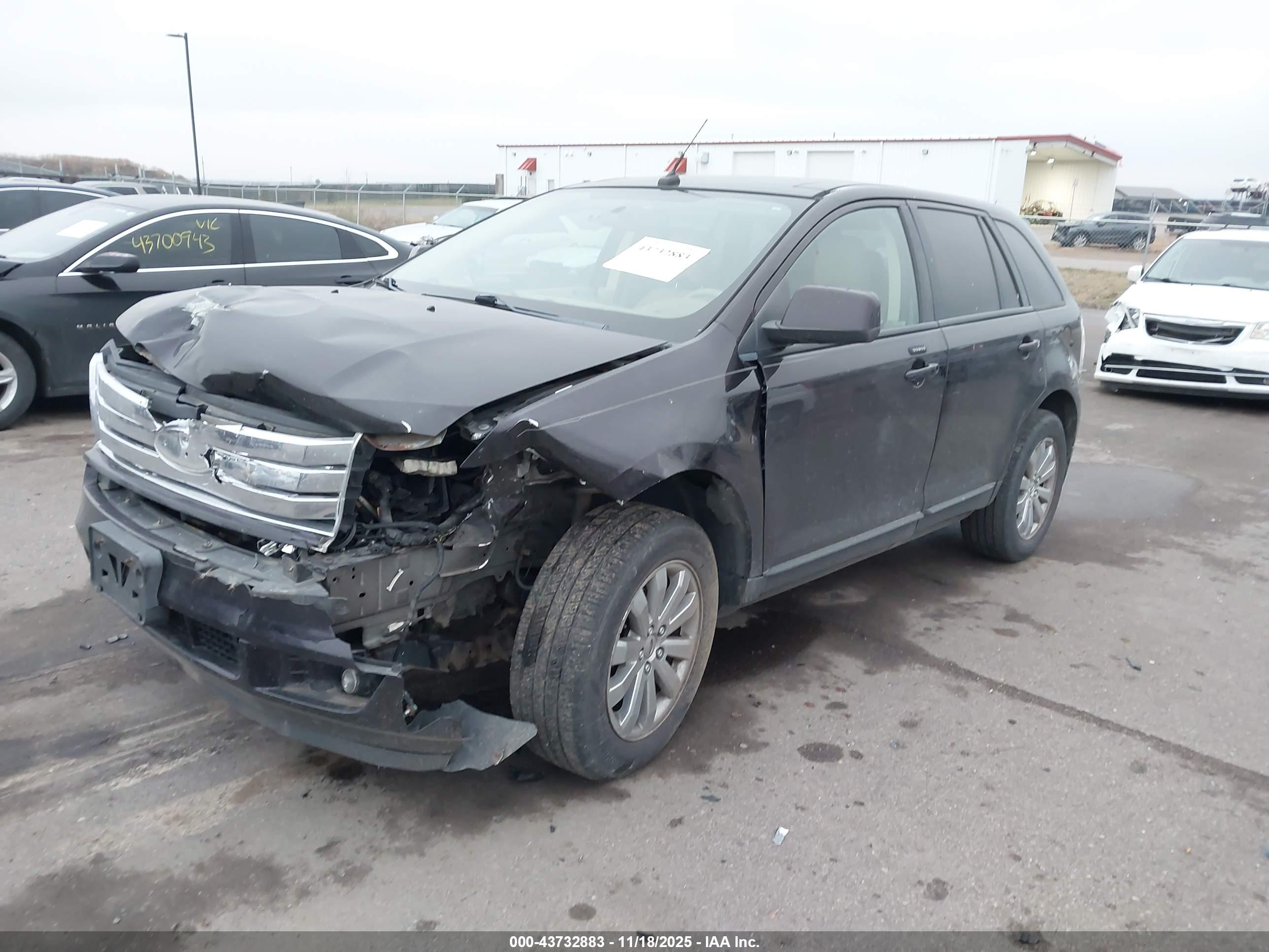 FORD EDGE image 2